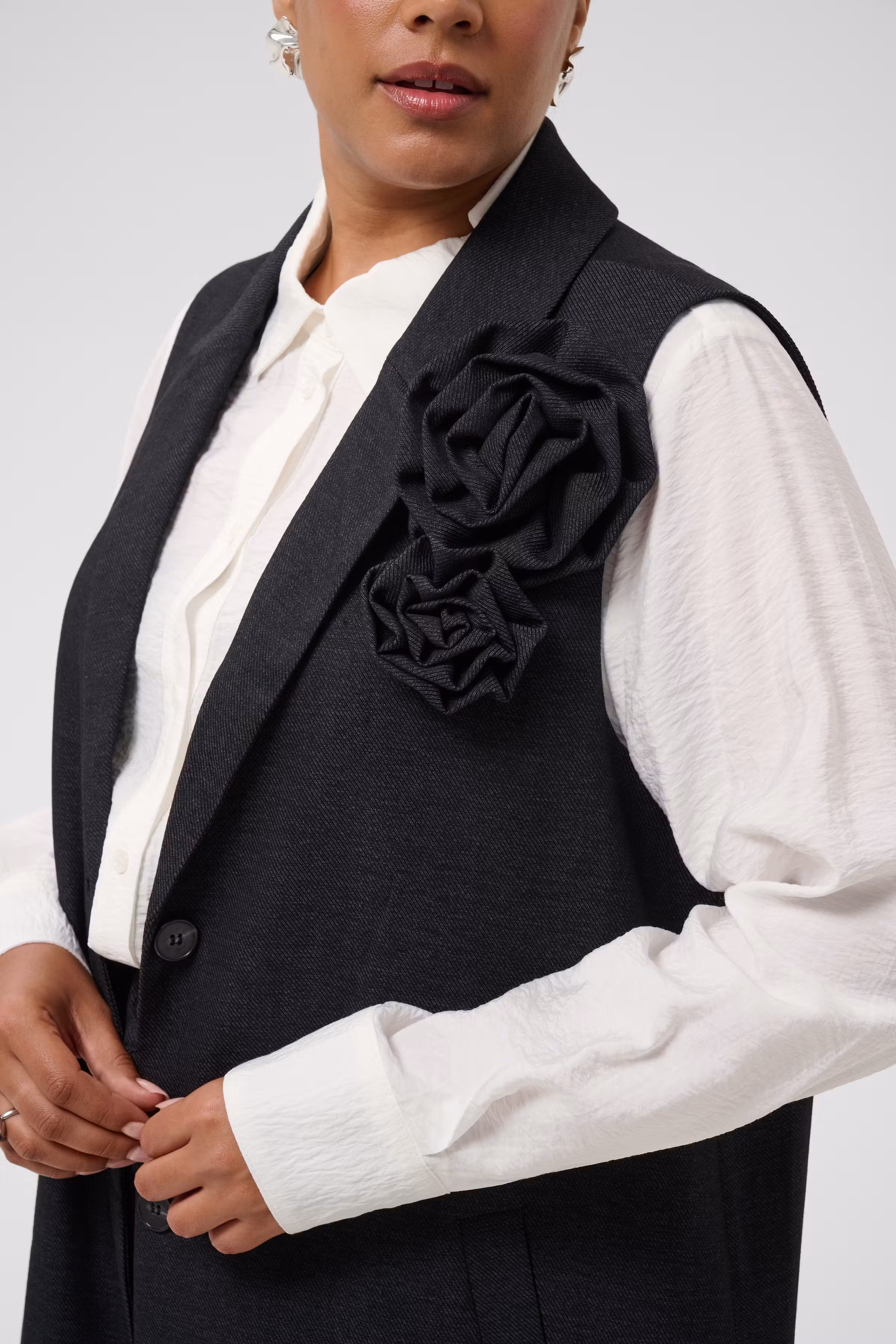 KCabby Vest LOOKBOOK DETAIL 10584426-100125