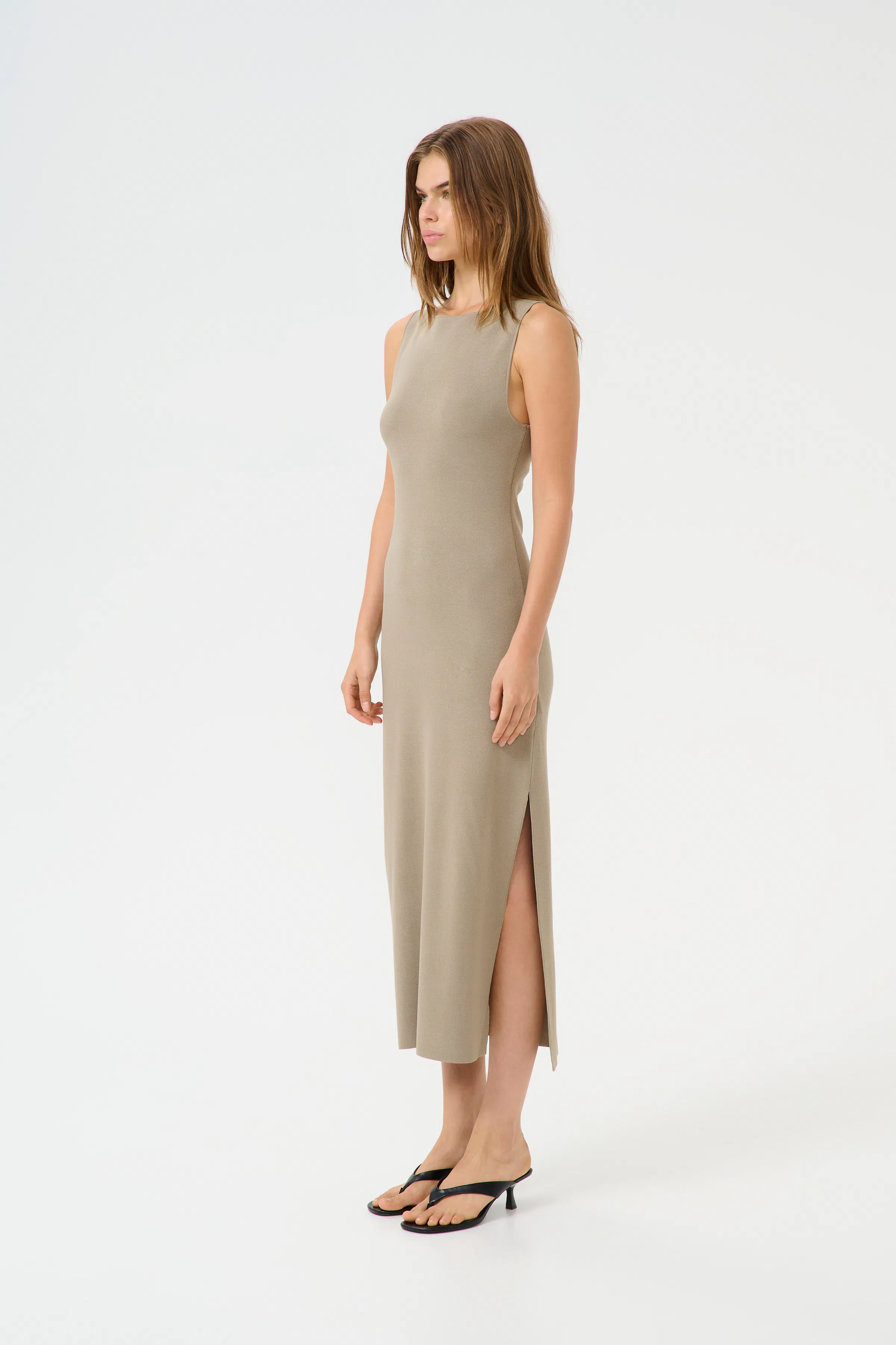 GZbriana Klänning LOOKBOOK FRONT 10910135-170510