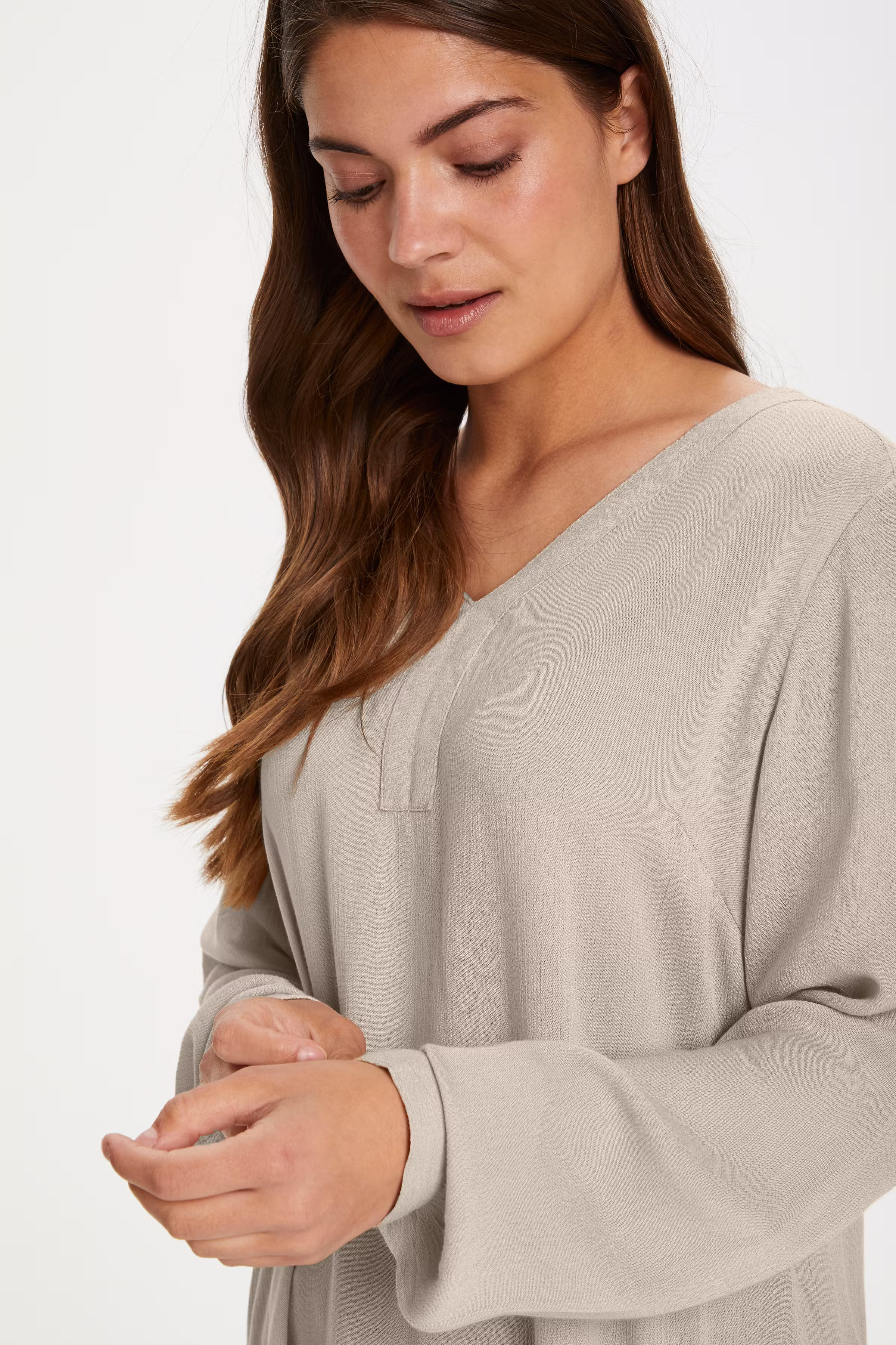 Amber Tunika LOOKBOOK DETAIL 501038-170205