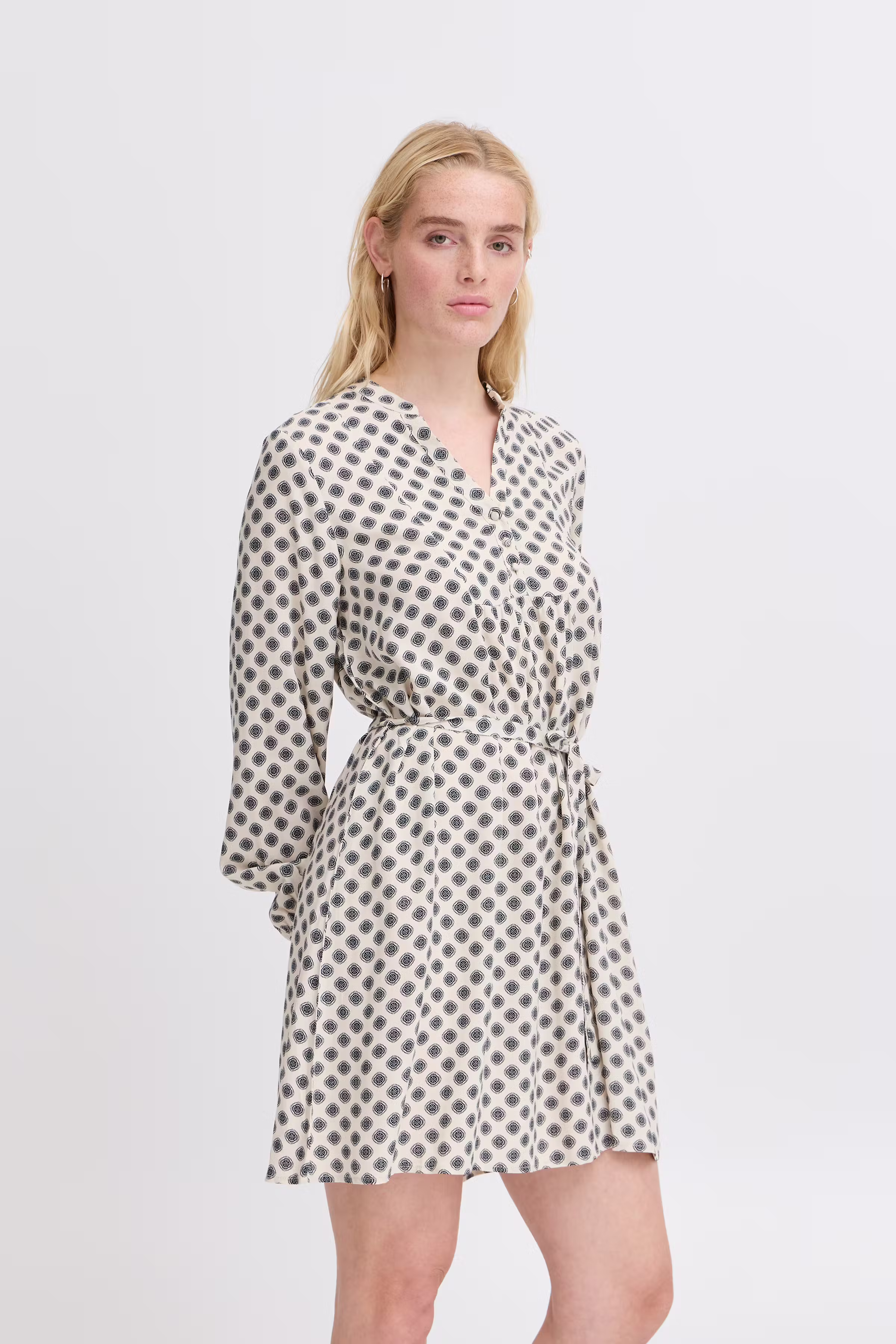 Kjole LOOKBOOK FRONT 20122566-204166