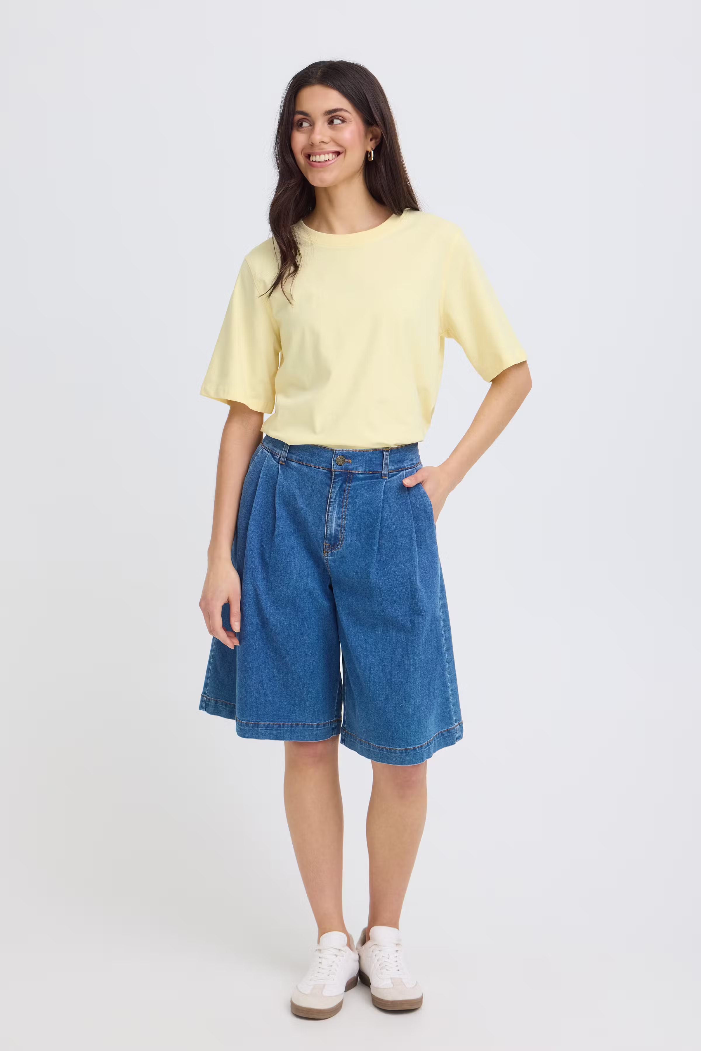 FRZASHOULDER T-shirt LOOKBOOK FRONT 20615767-110616