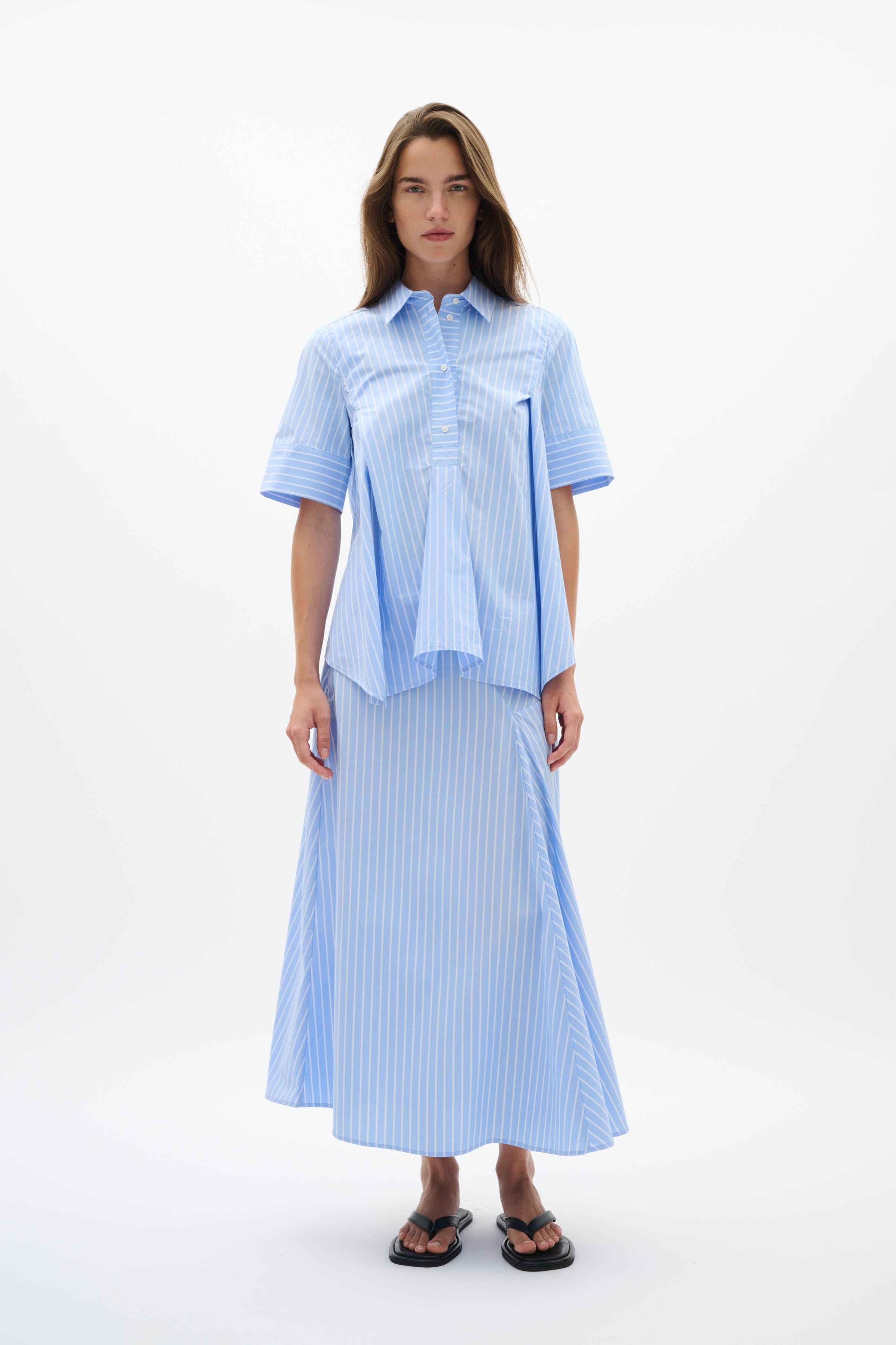 RAELYNNIW Rock LOCATION NONE 30112492-900007448