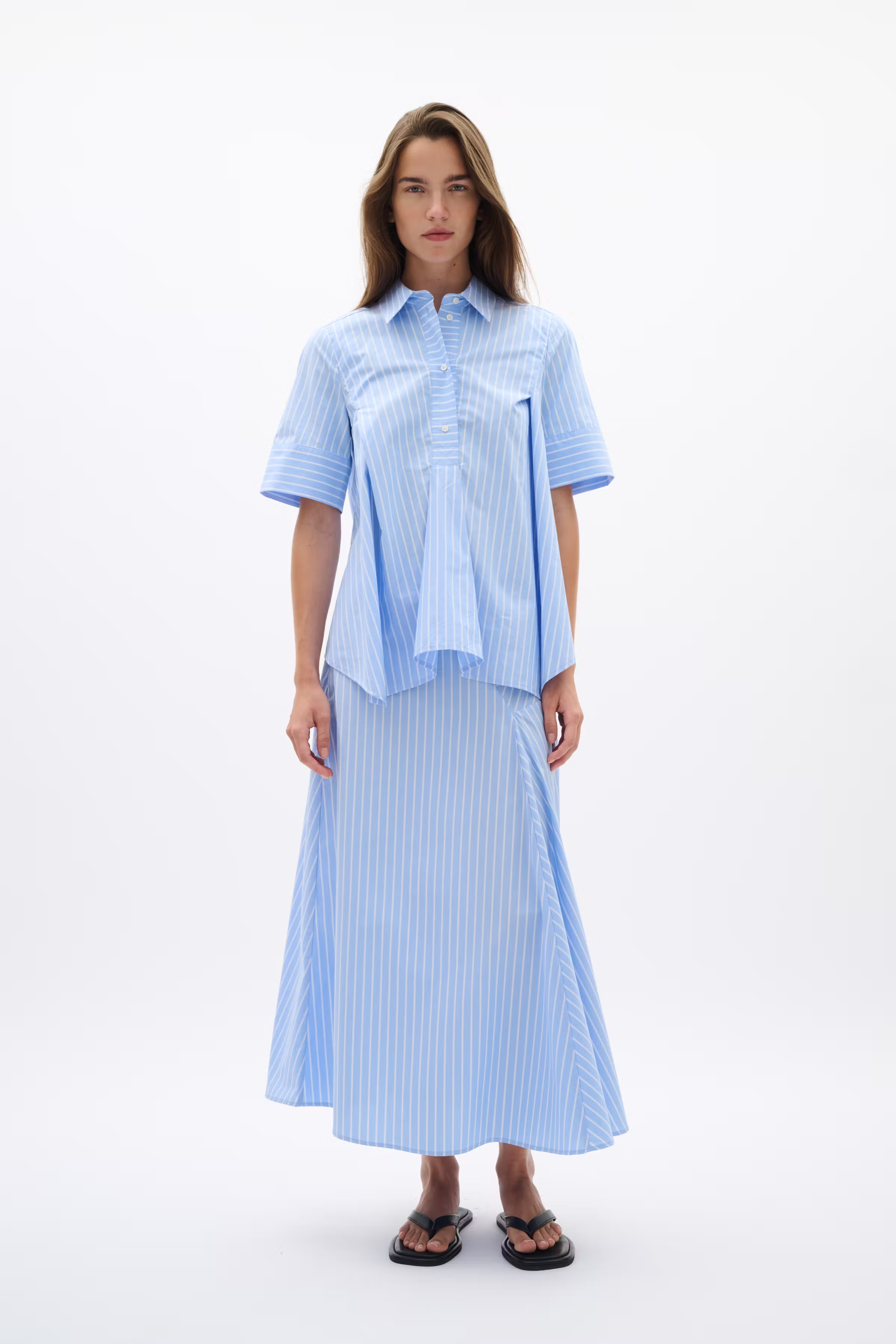 RAELYNNIW Rok LOCATION NONE 30112492-900007448