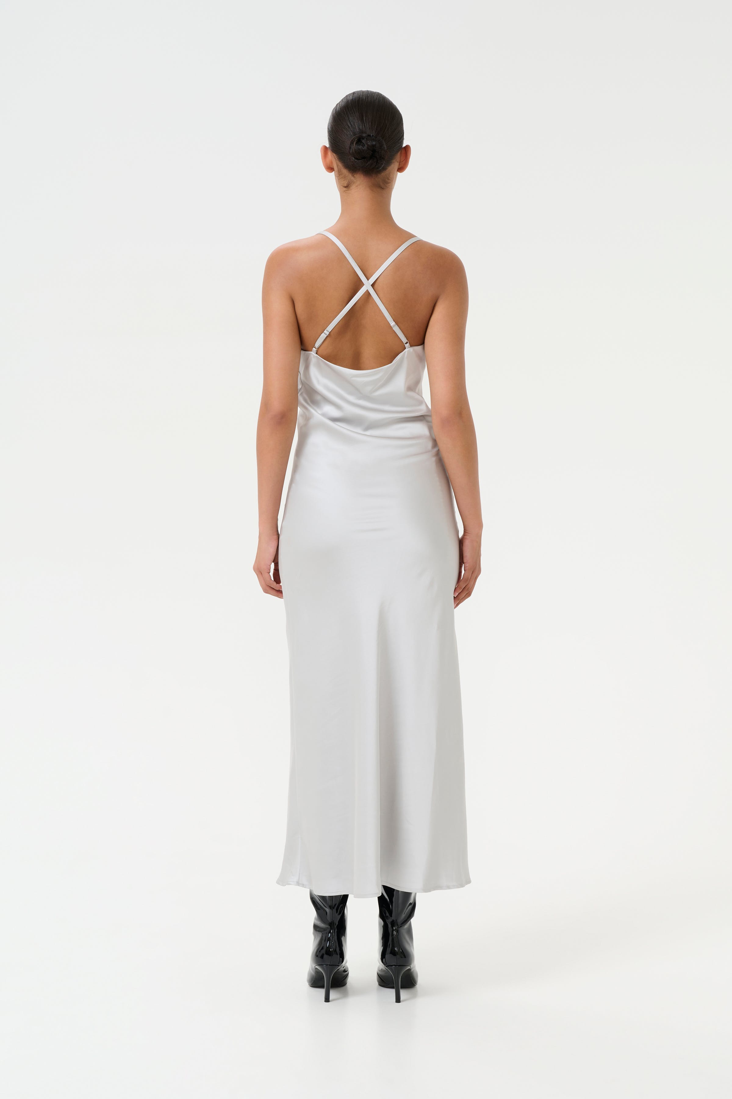 SachinaGZ Klänning LOOKBOOK BACK 10909864-144203