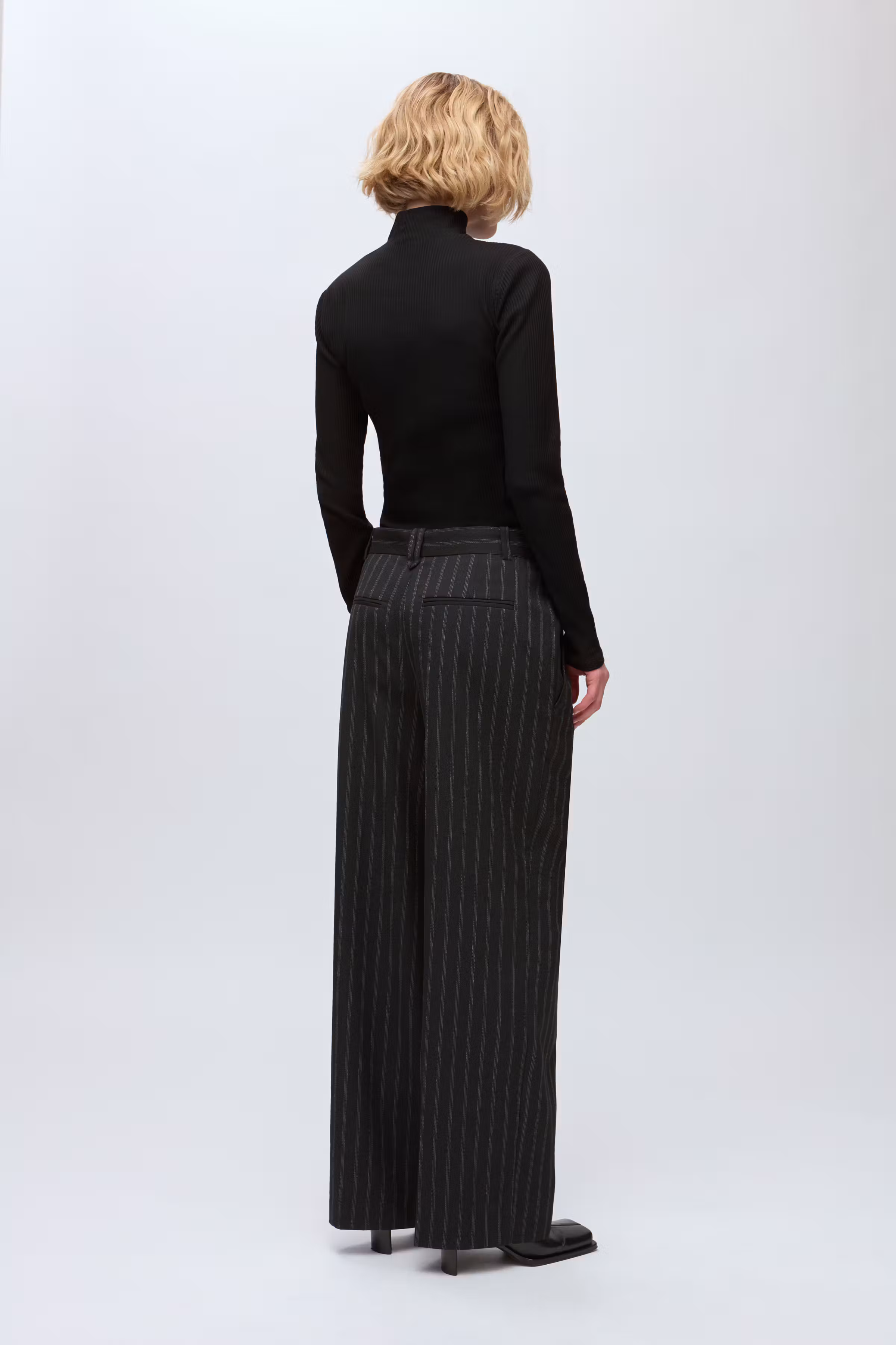 IOPedra Broek LOOKBOOK BACK 30600011-MC2185