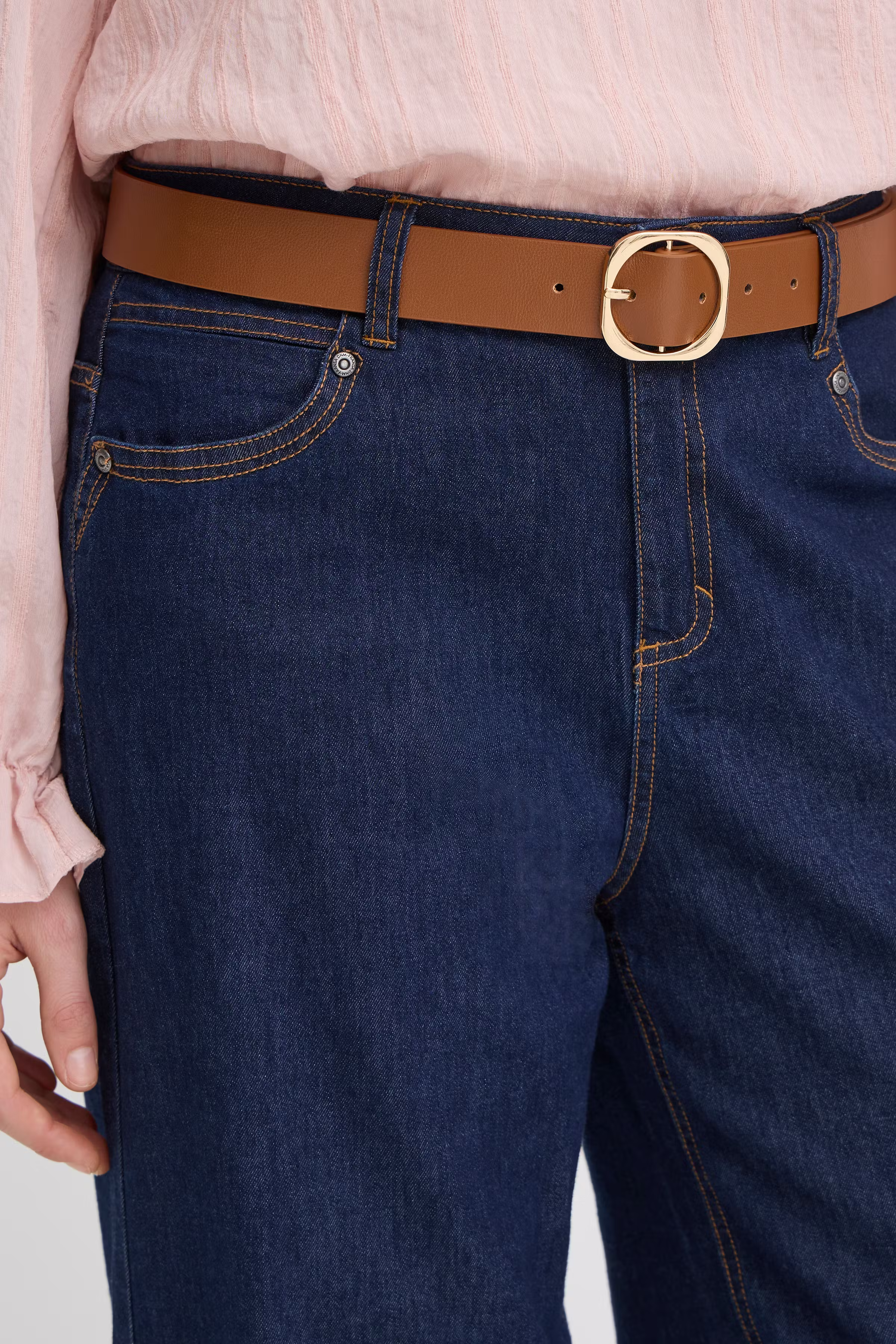 FRCLARA Bælte LOOKBOOK FRONT 20617636-181421