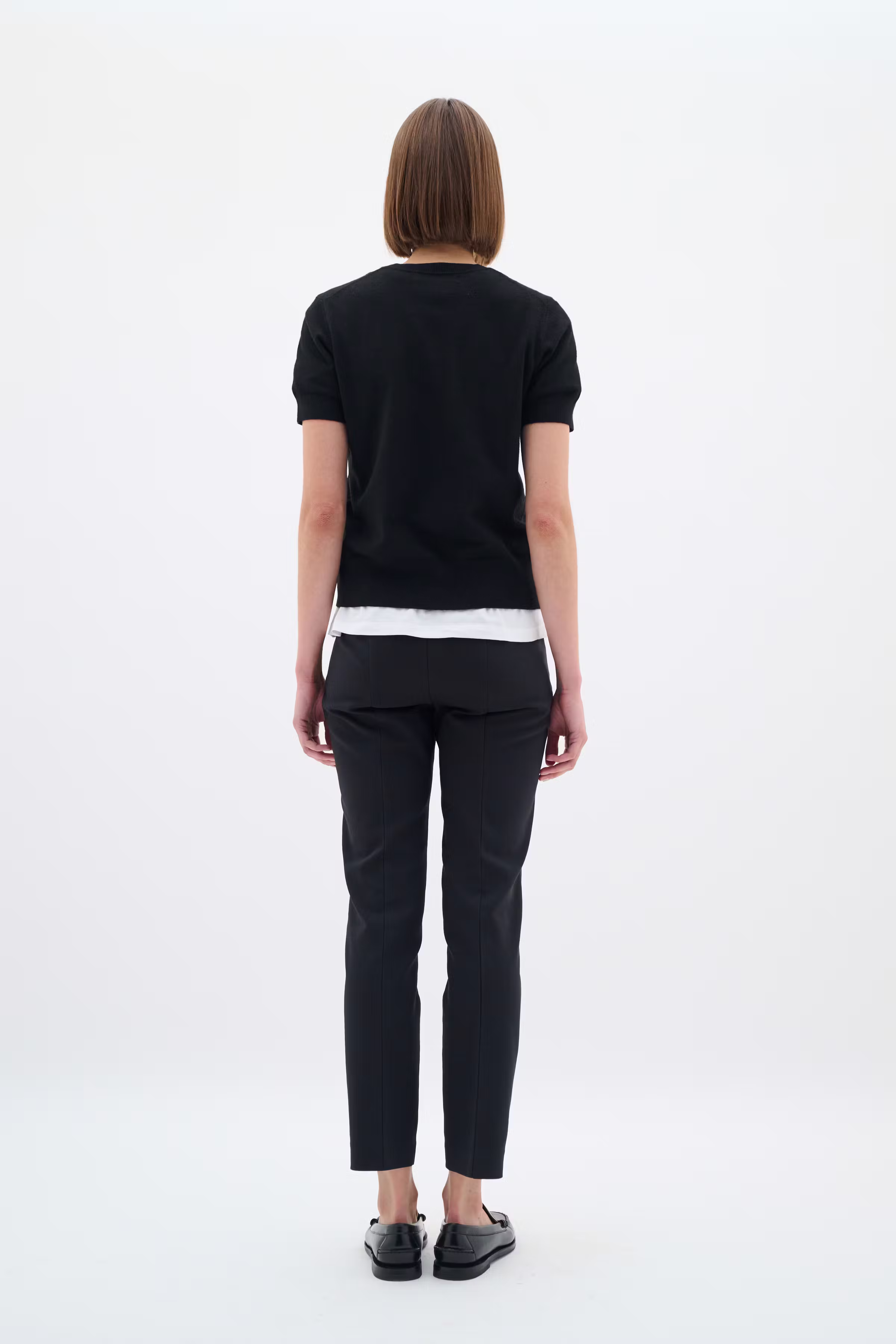 EmmyIW Trousers LOOKBOOK BACK 30110606-194008