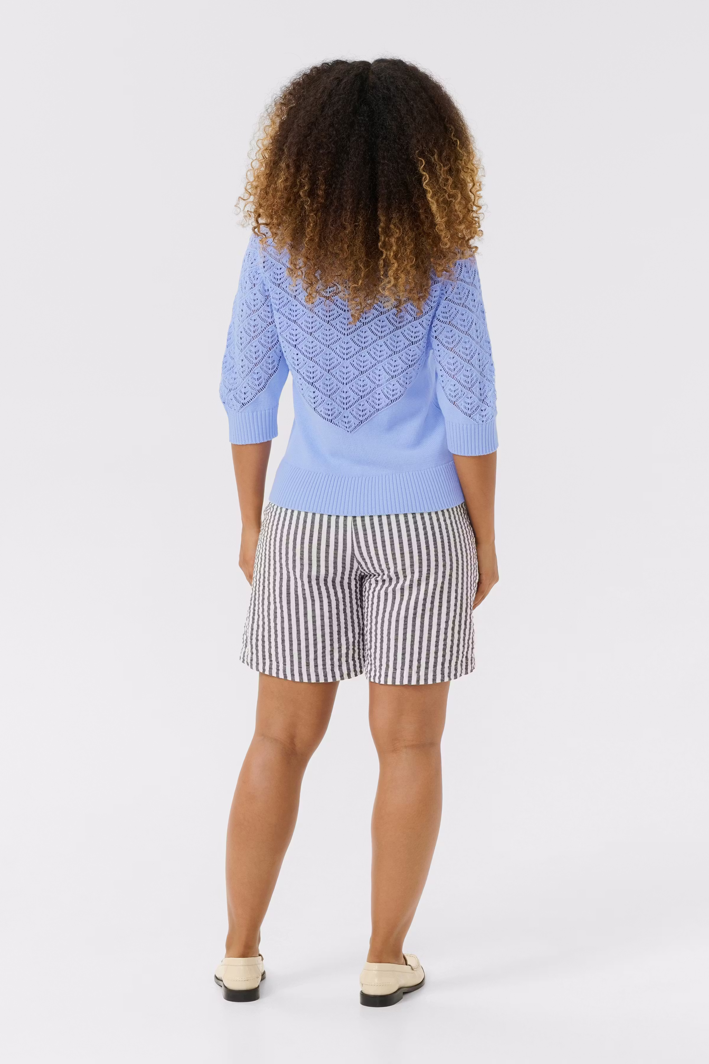 CUmeza Pullover LOOKBOOK BACK 50111827-153919