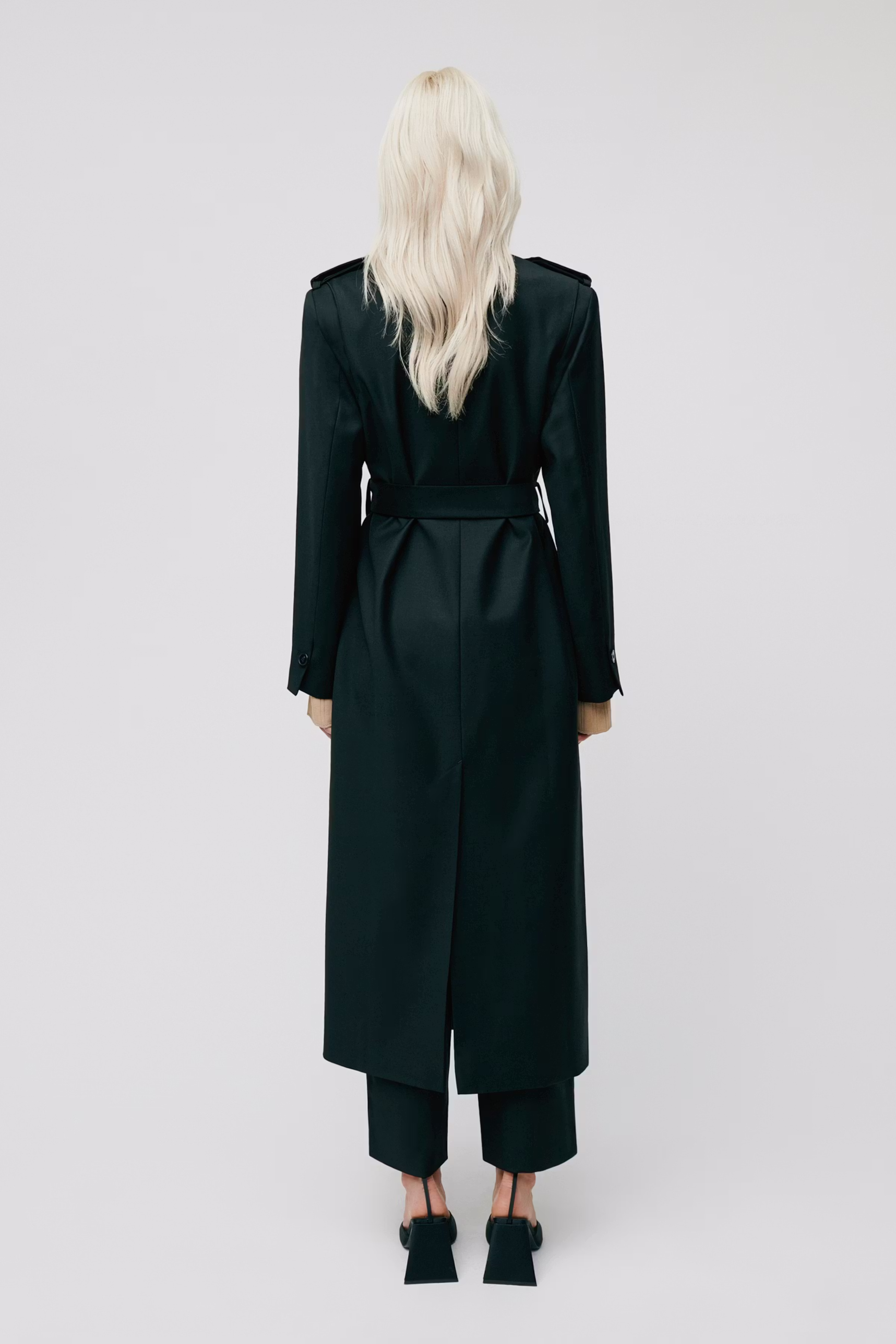 COLETTE Coat LOOKBOOK BACK 30600179-BK999