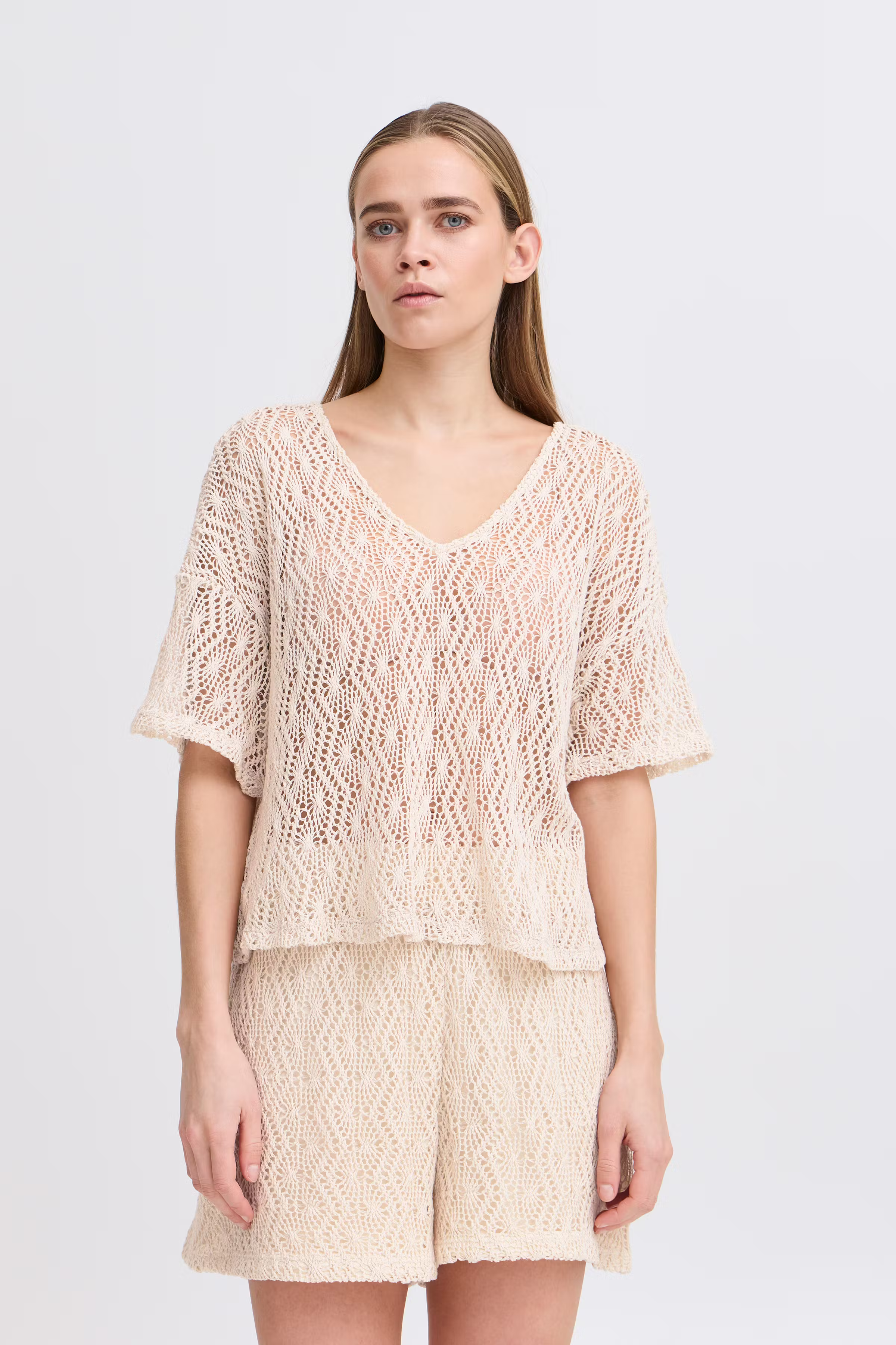 IHNAONNA T-shirt LOOKBOOK FRONT 20122739-130905