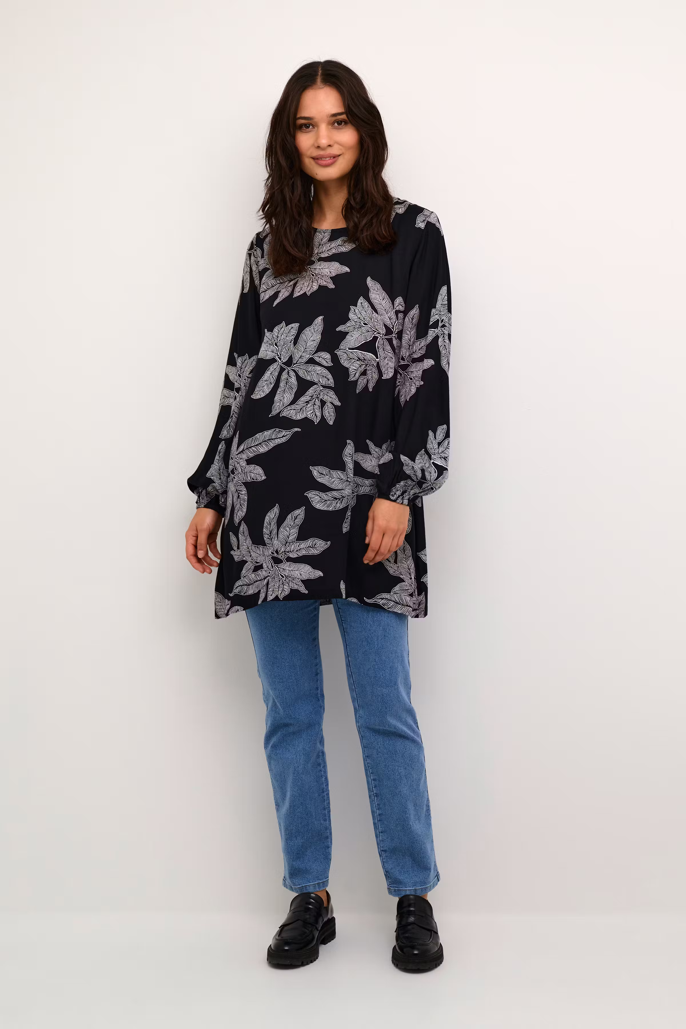 BPdaya Tunic LOOKBOOK FRONT 10590621-105577B