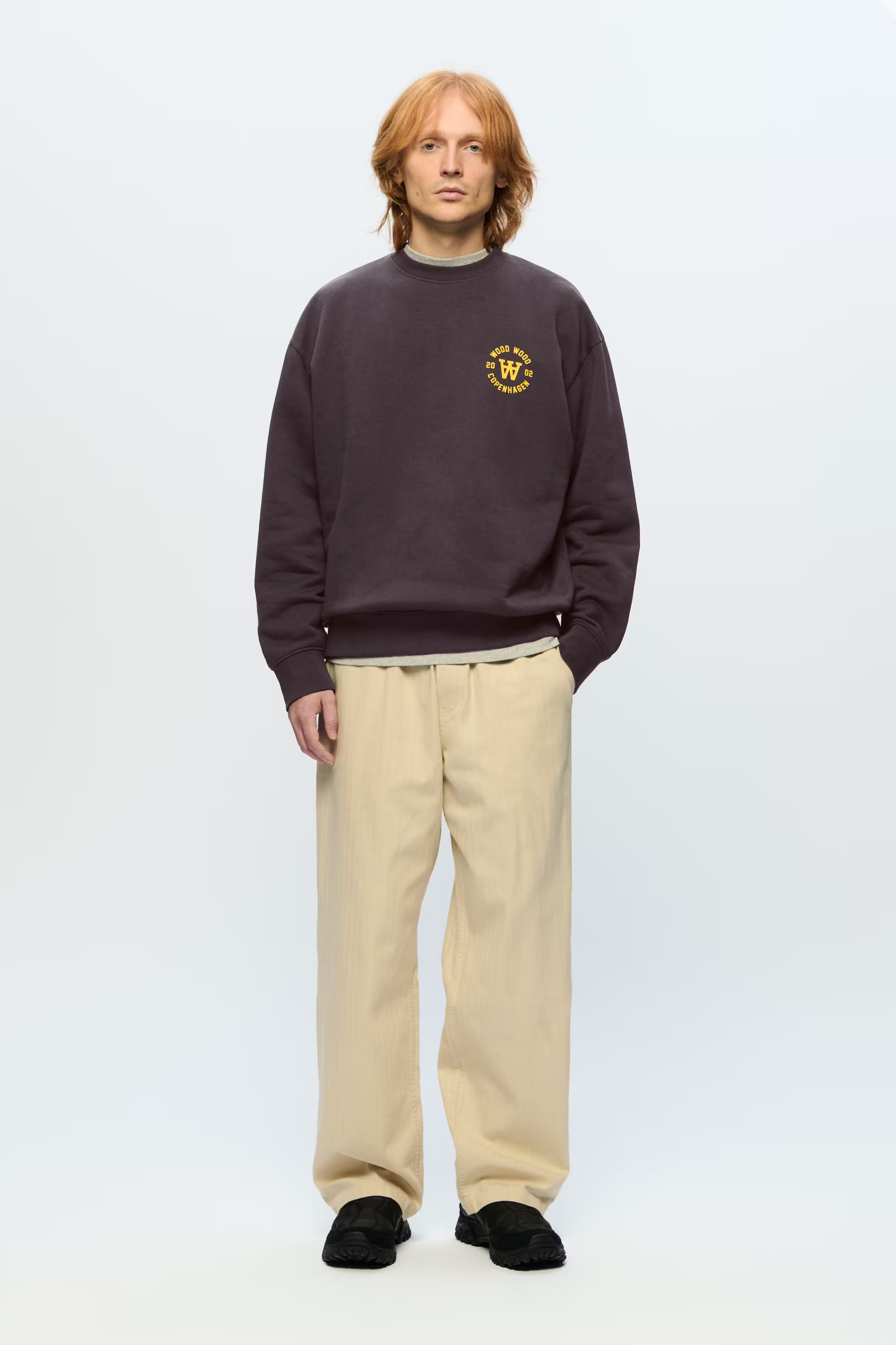 WWNoel Sweatshirt LOOKBOOK FRONT 30251461-191102