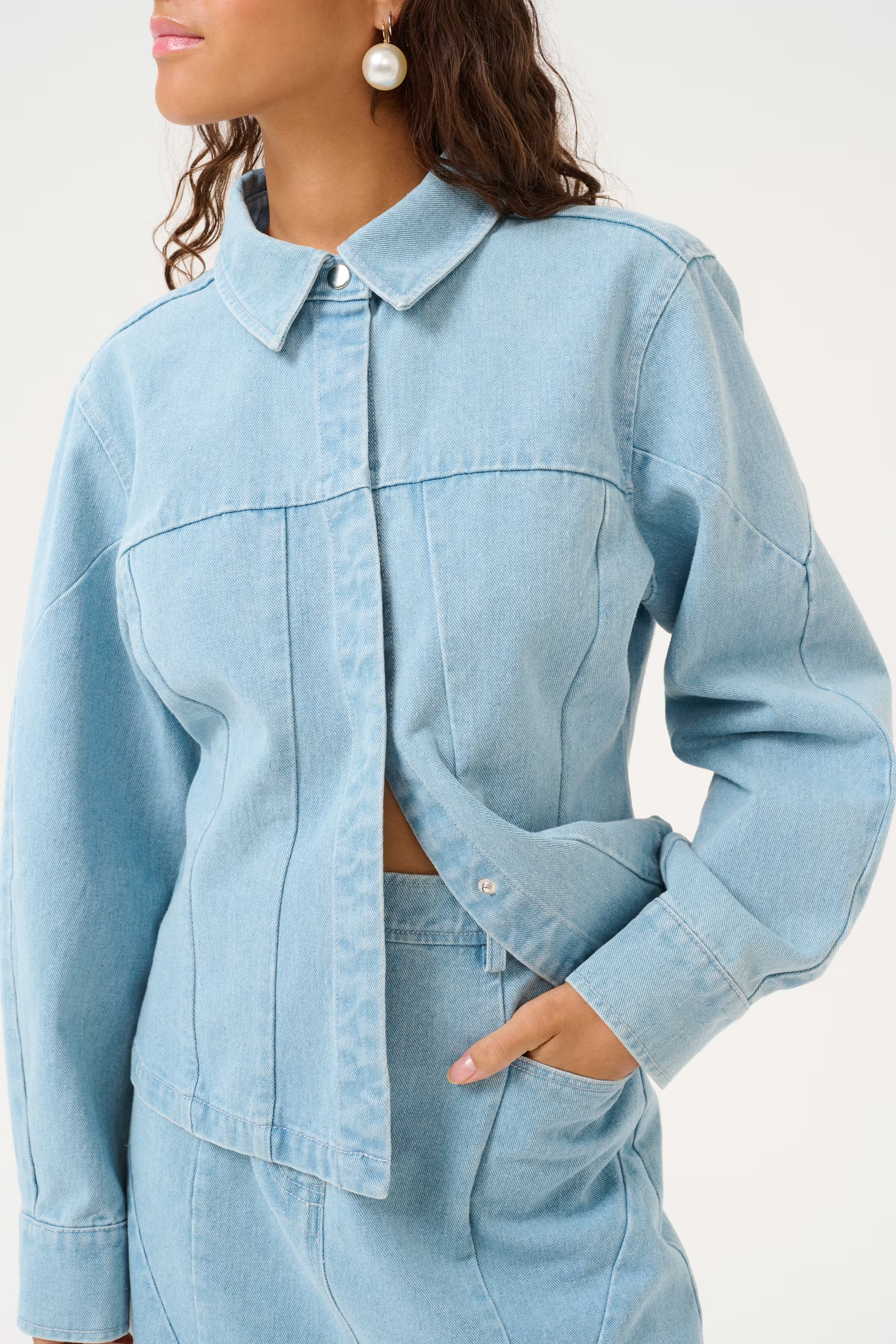 KBVipper Denim shirt LOOKBOOK DETAIL 10105478-100129