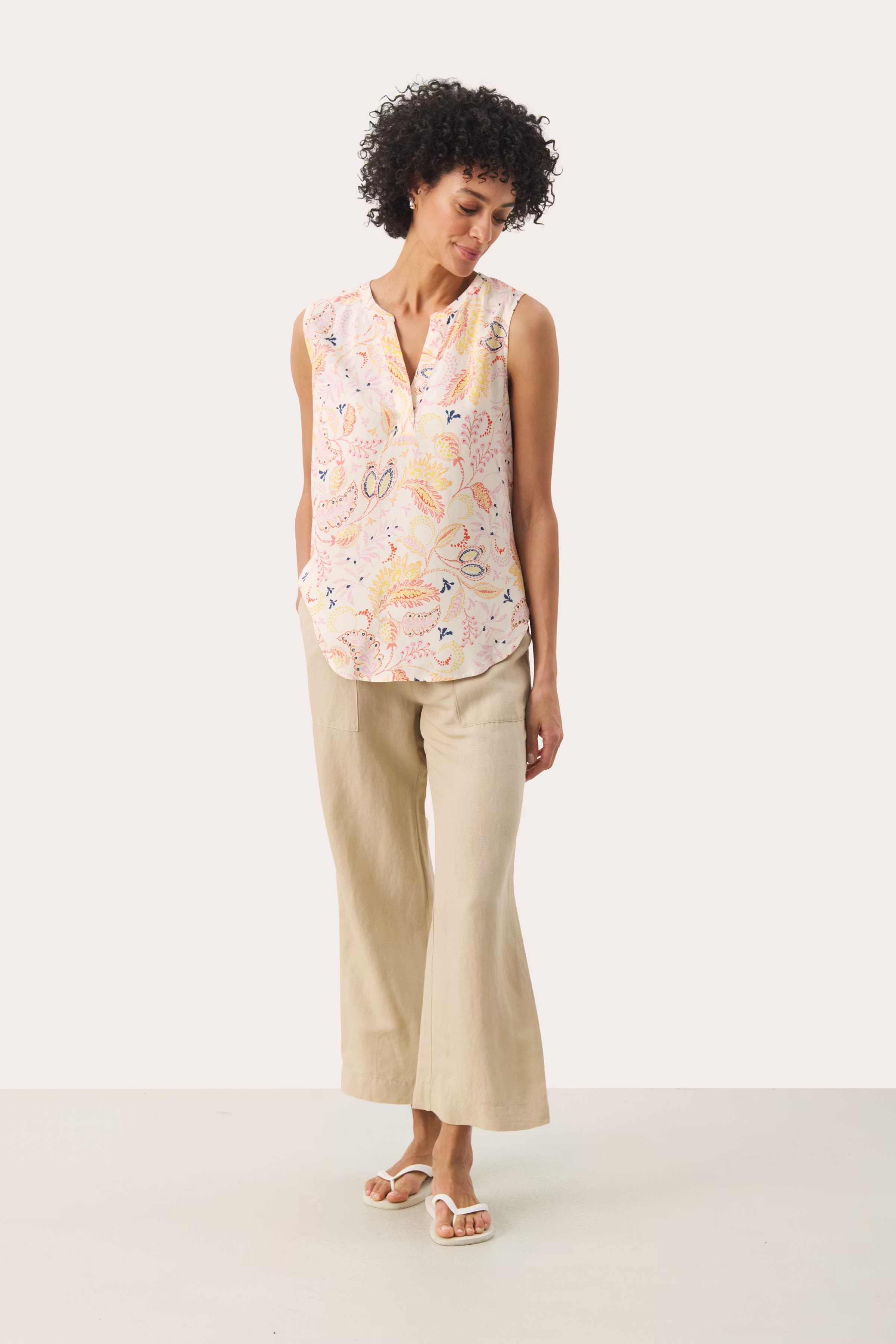 AndiaPW Blouse LOOKBOOK FRONT 30308317-303803