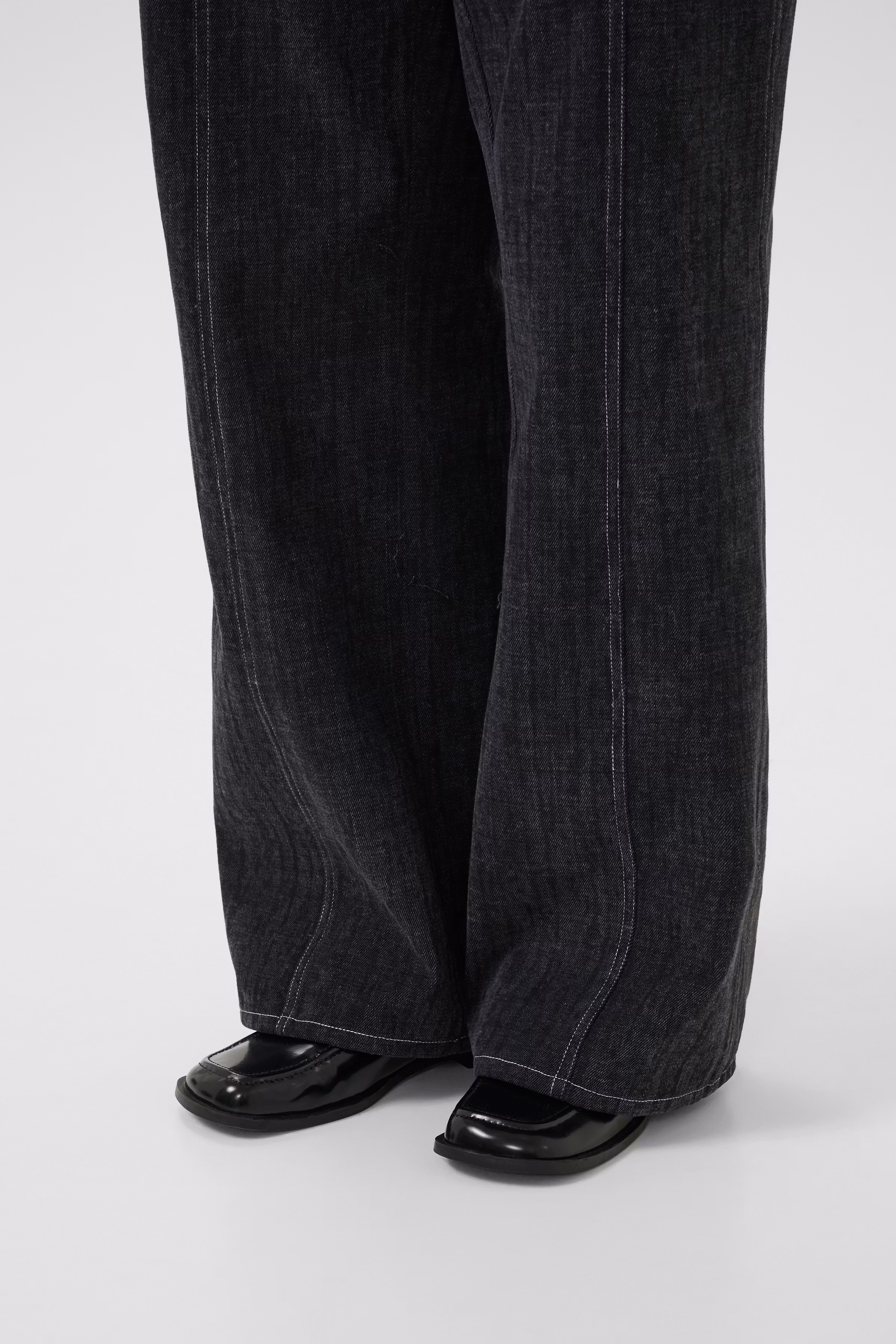 KBBirdie Wildlederblazer LOOKBOOK DETAIL 10105680-191015