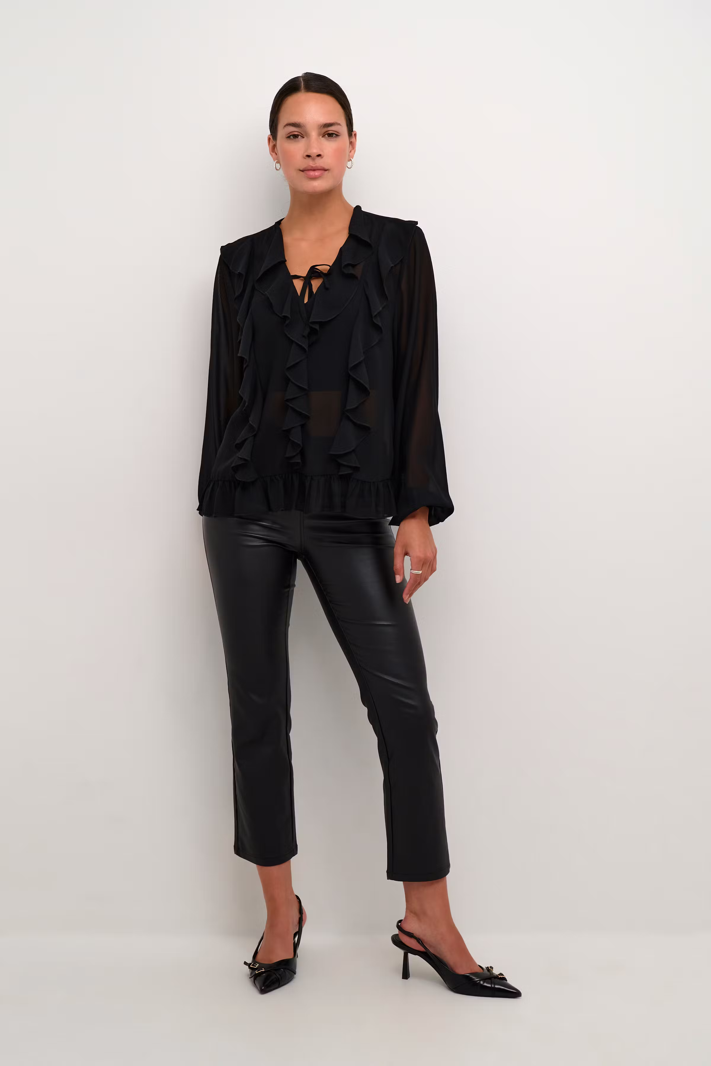 KAninna Bluse LOOKBOOK FRONT 10509268-100121