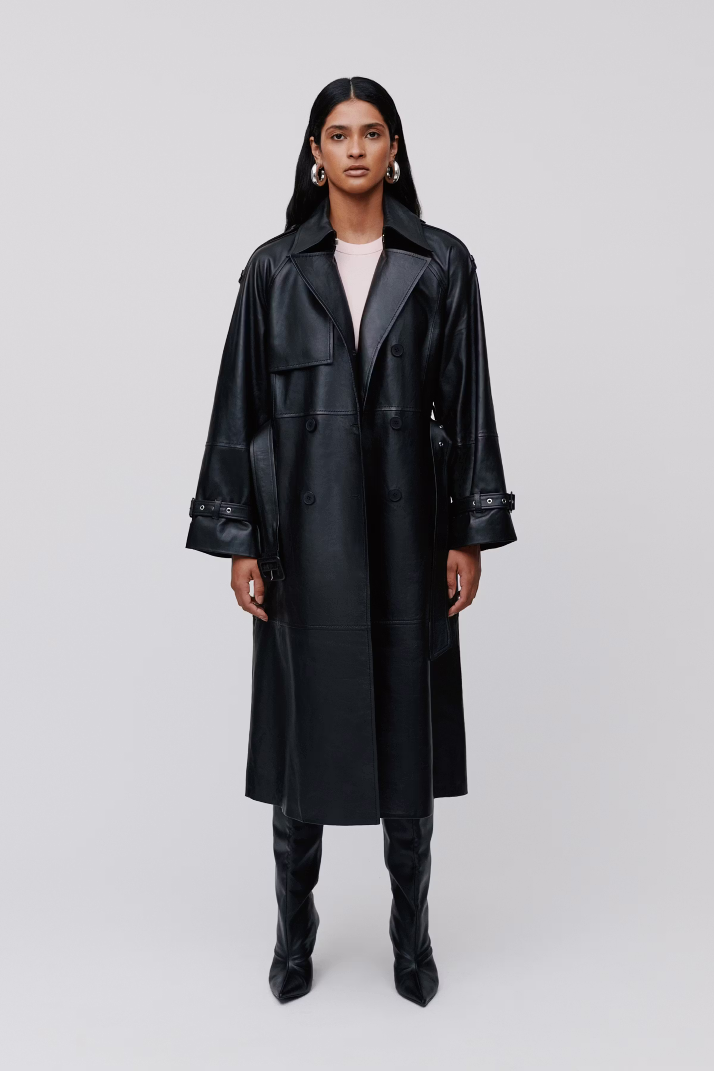 LINDA Ytterplagg LOOKBOOK FRONT 30600685-BK999