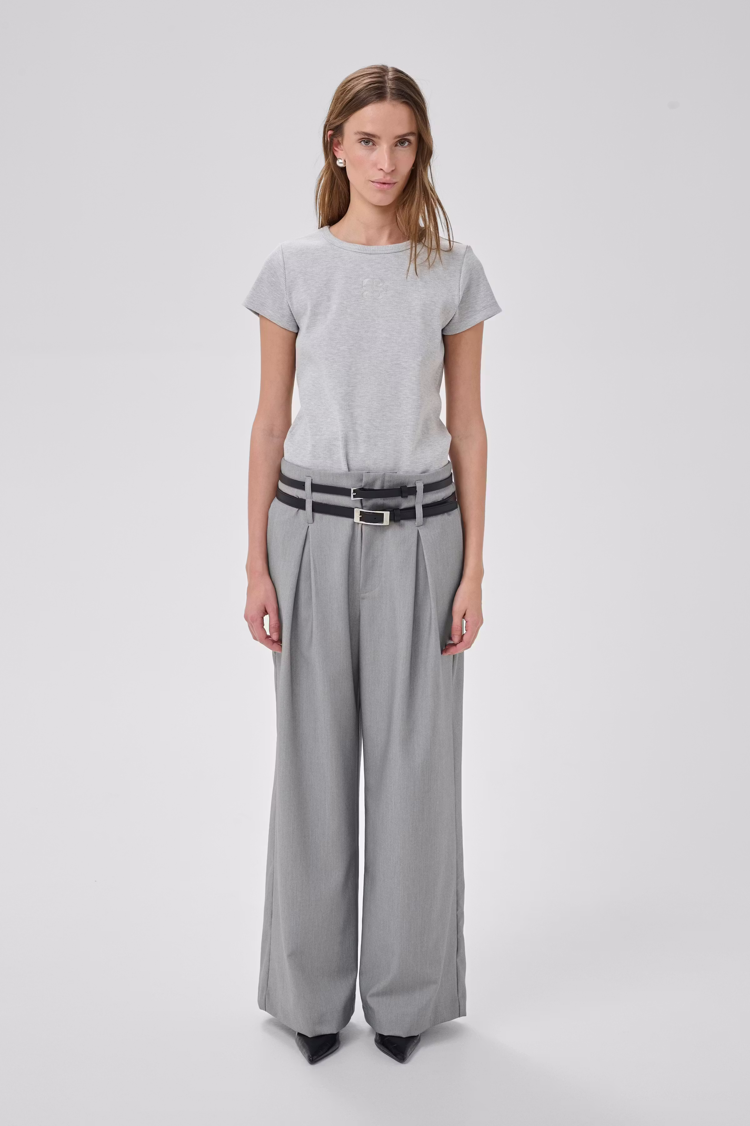 MWHanna Trousers LOOKBOOK FRONT 10705451-100378