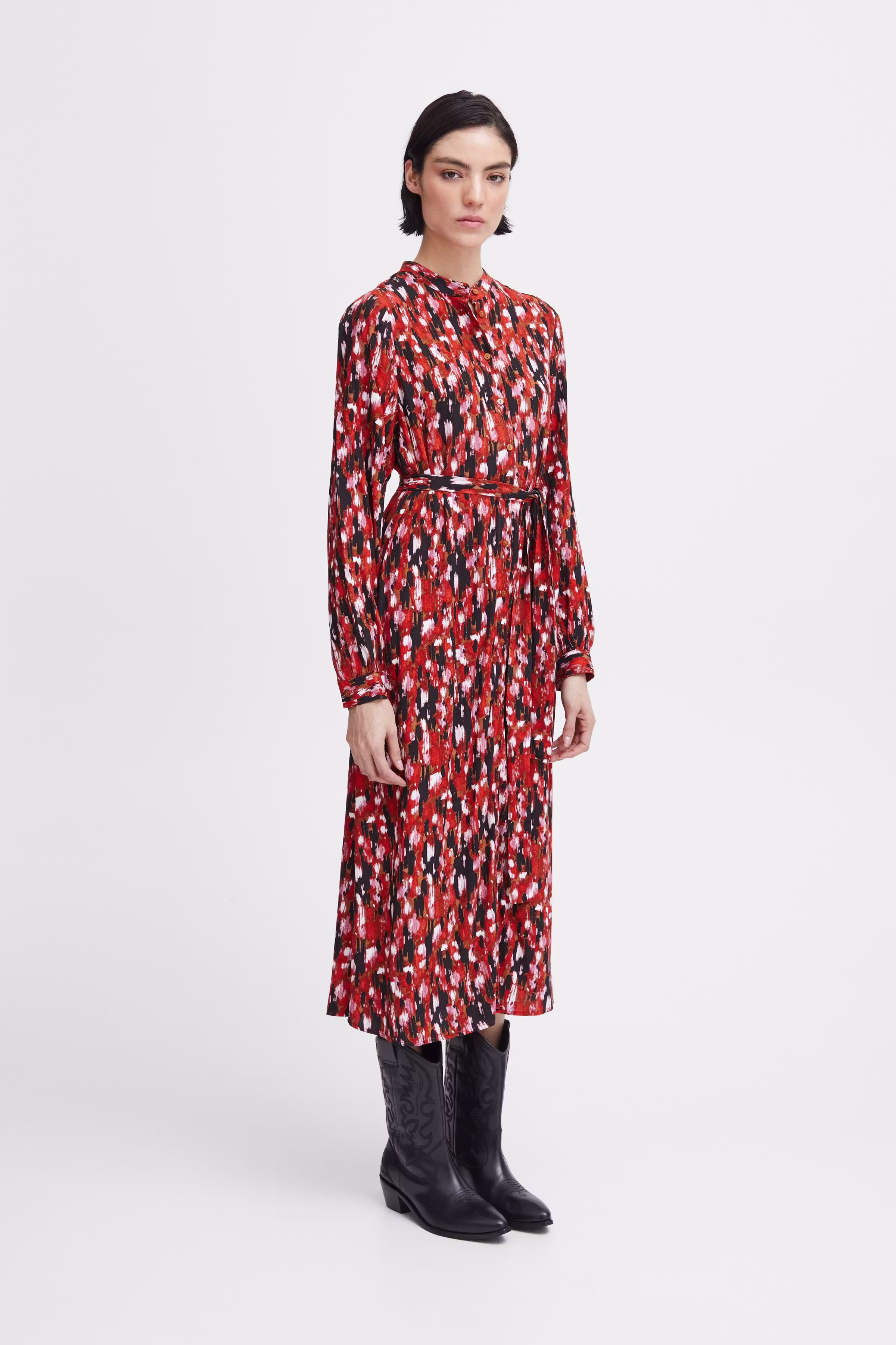IHULLAMAY Kleid LOOKBOOK FRONT 20120240-202679