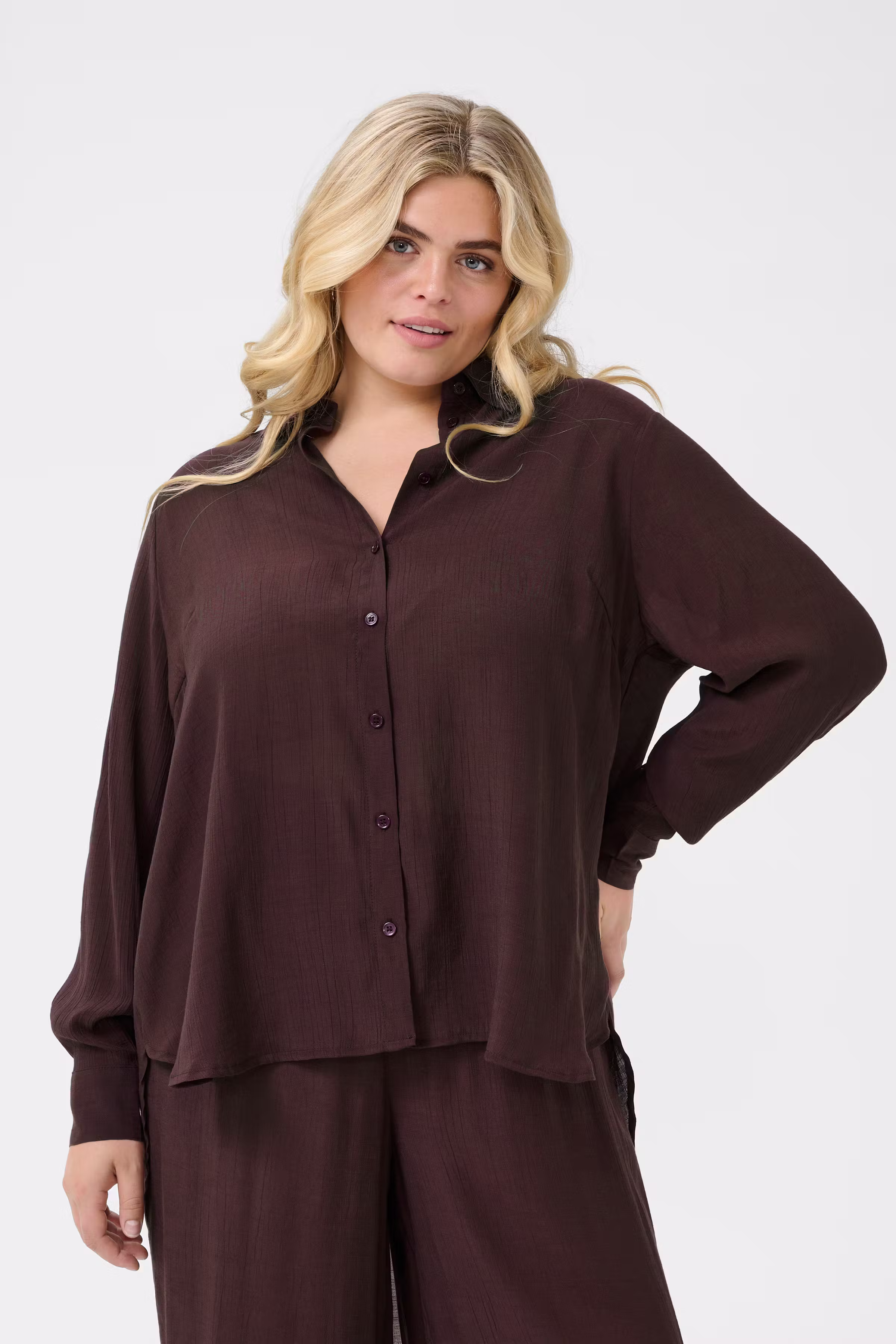 KCalia Skjorte LOOKBOOK FRONT 10583465-191619