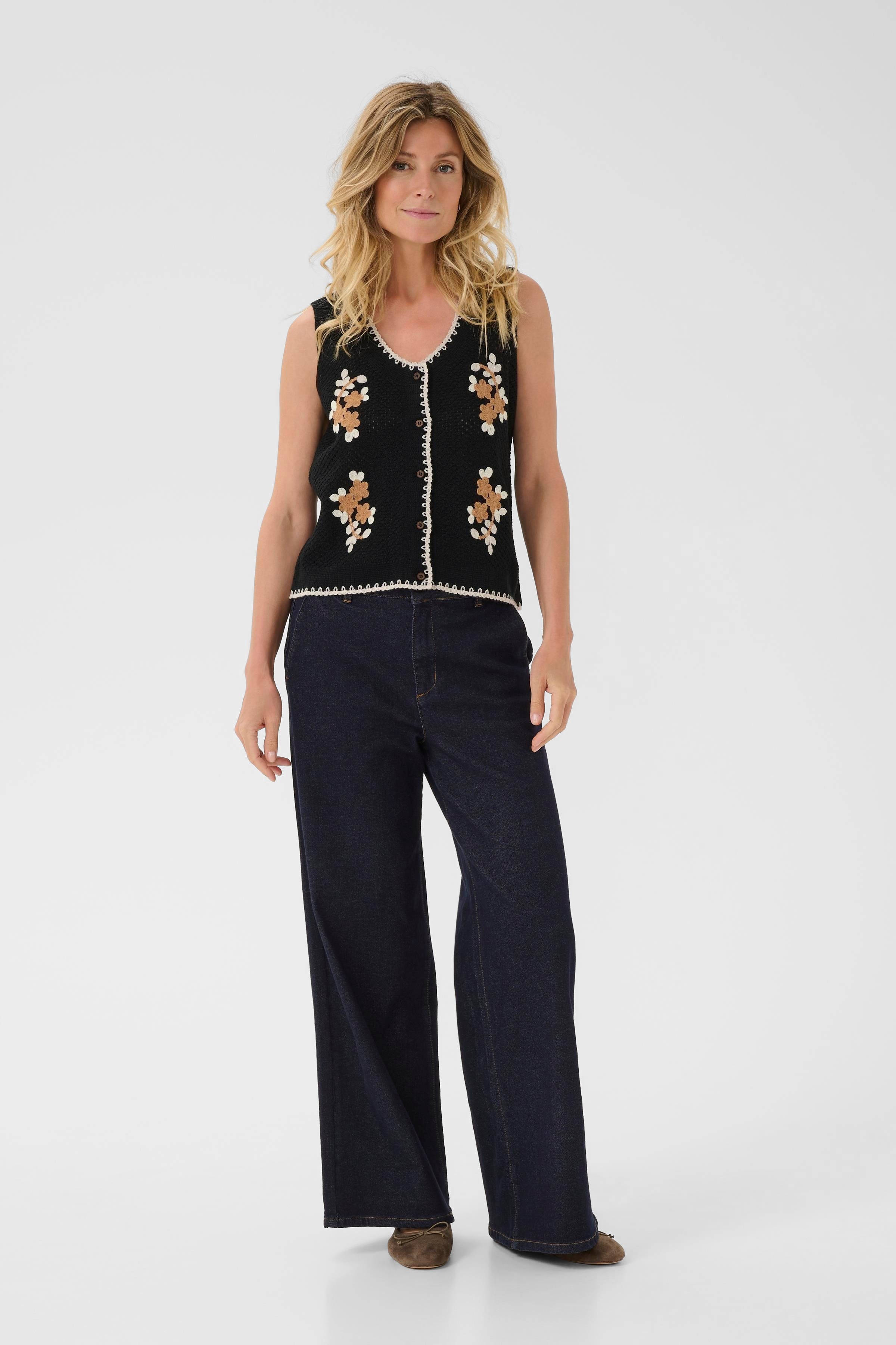 CRFrust Pullunder LOOKBOOK FRONT 10614113-100120