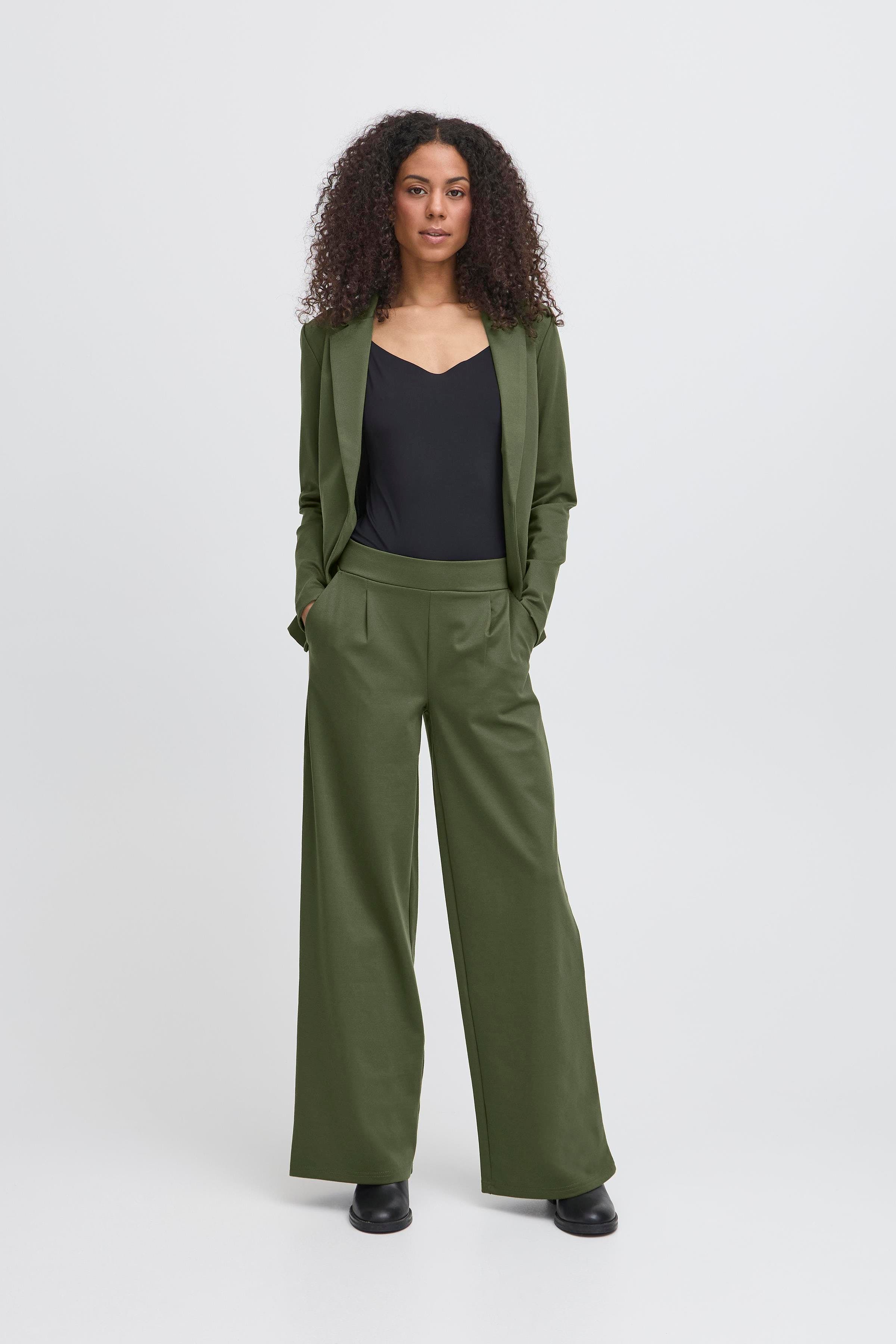 IHKATE LONG WIDE Hose LOOKBOOK FRONT 20118337-190419