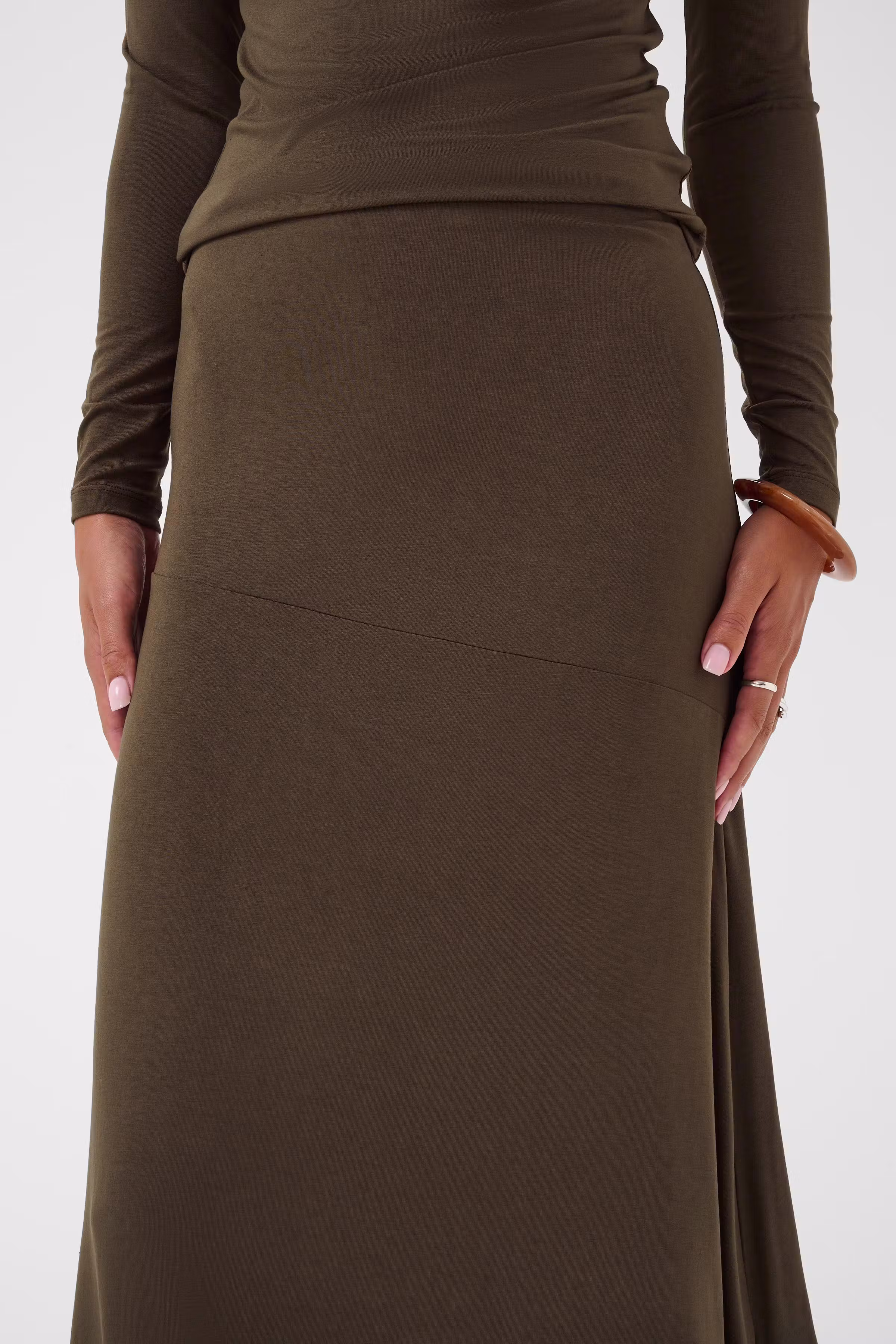 ViggaSZ Skirt LOOKBOOK DETAIL 30515507-190912