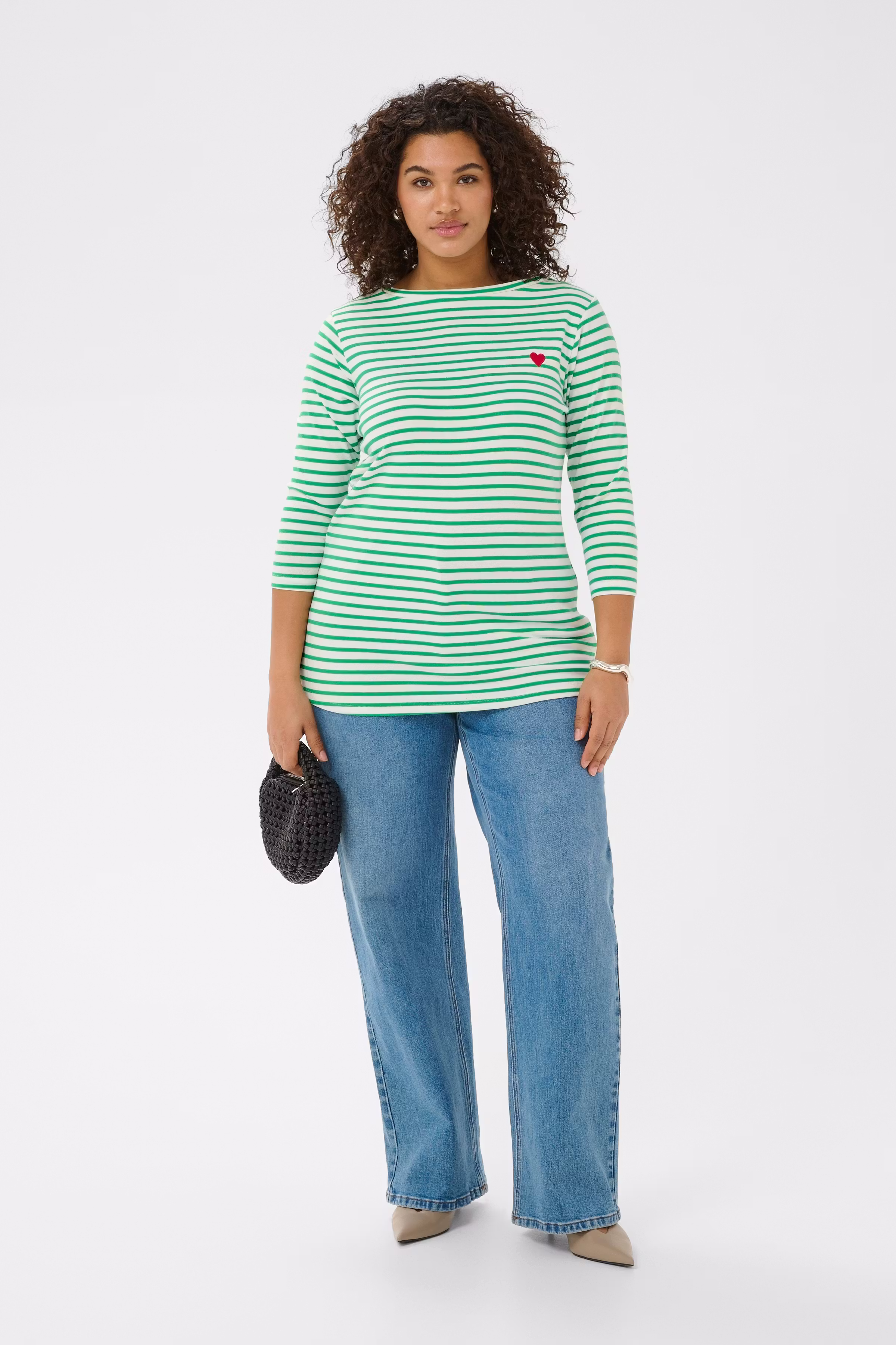 KClia T-shirt LOOKBOOK FRONT 10584203-109482