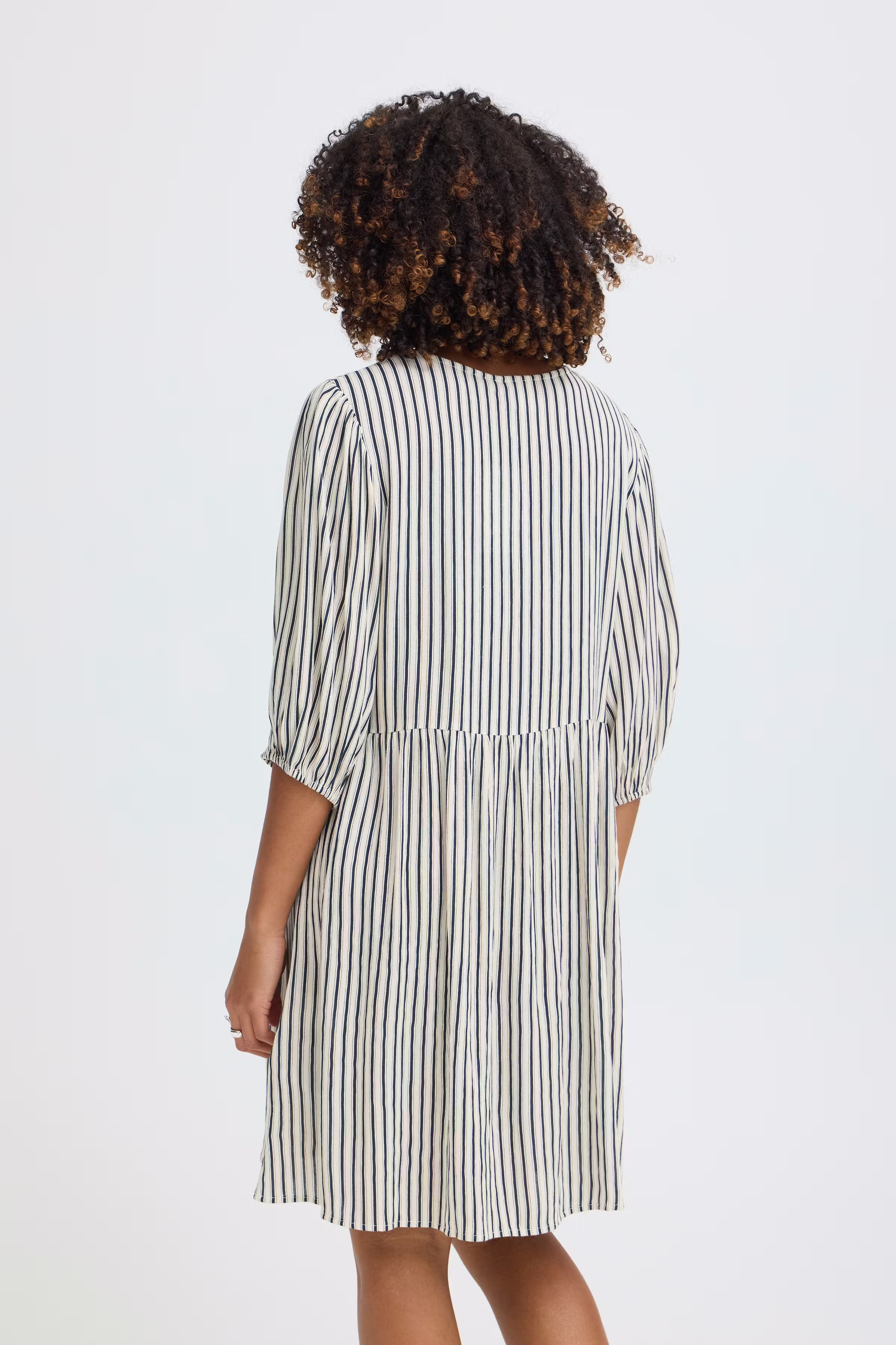 IHMARRAKECH Kjole LOOKBOOK BACK 20125572-900005548