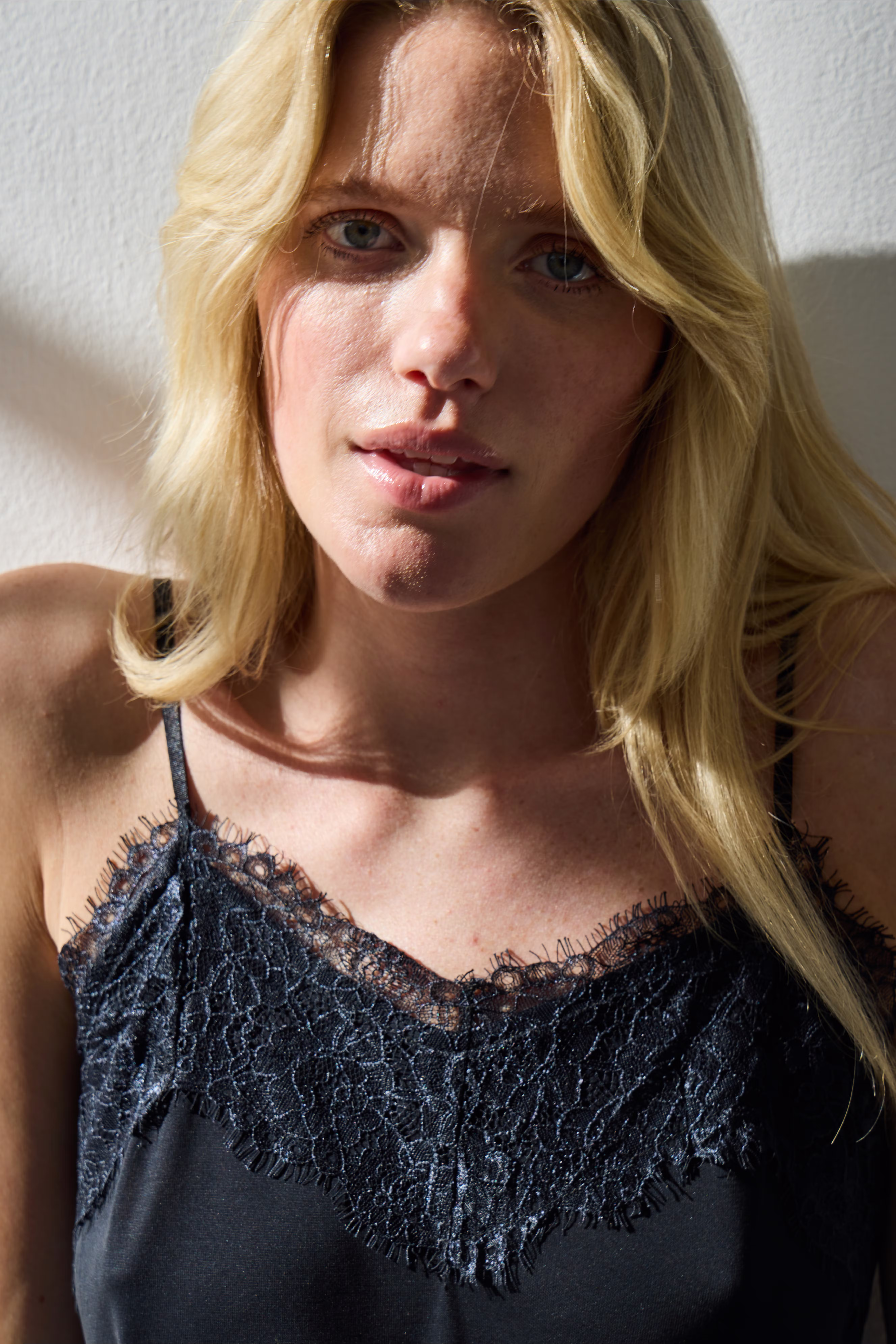 Ärmelloses Top LOCATION NONE 20106355-10011