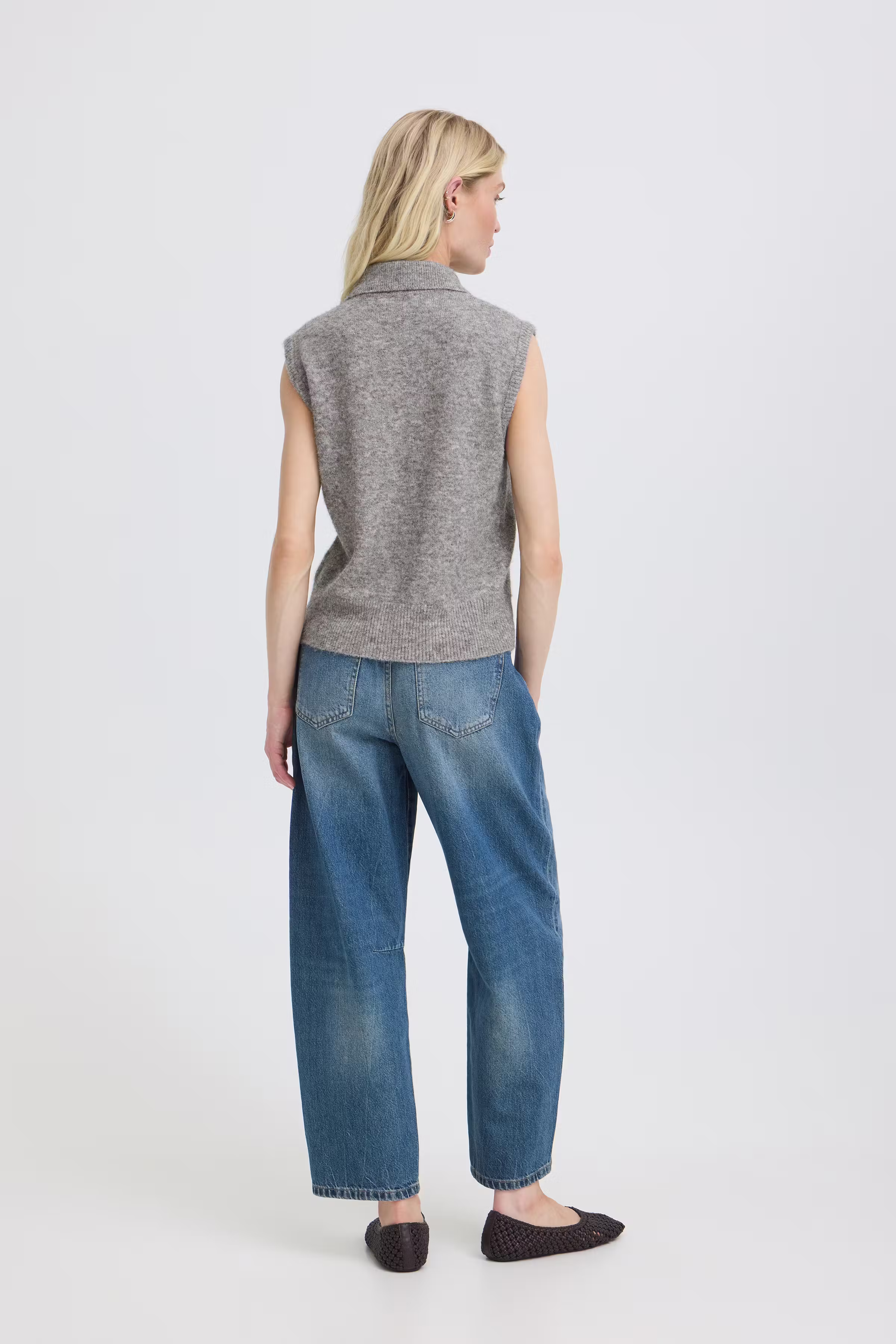 BYOMEA Strikket vest LOOKBOOK BACK 20819113-200455