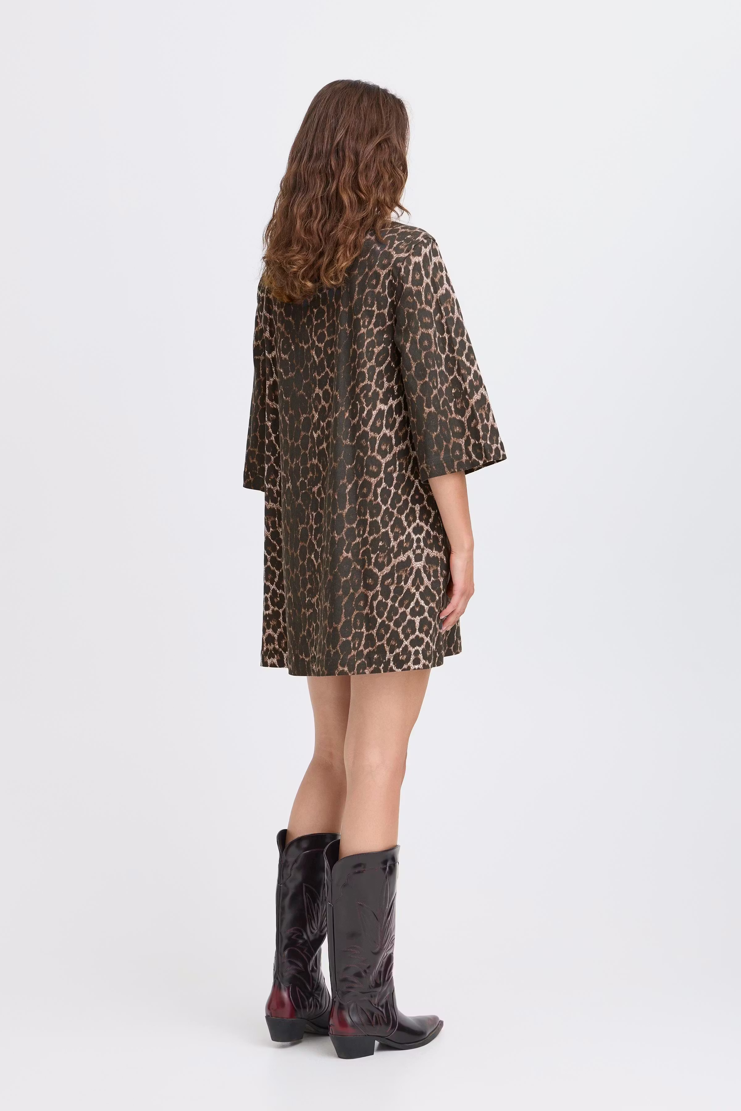 BYKENNA Jurk LOOKBOOK BACK 20816507-205022