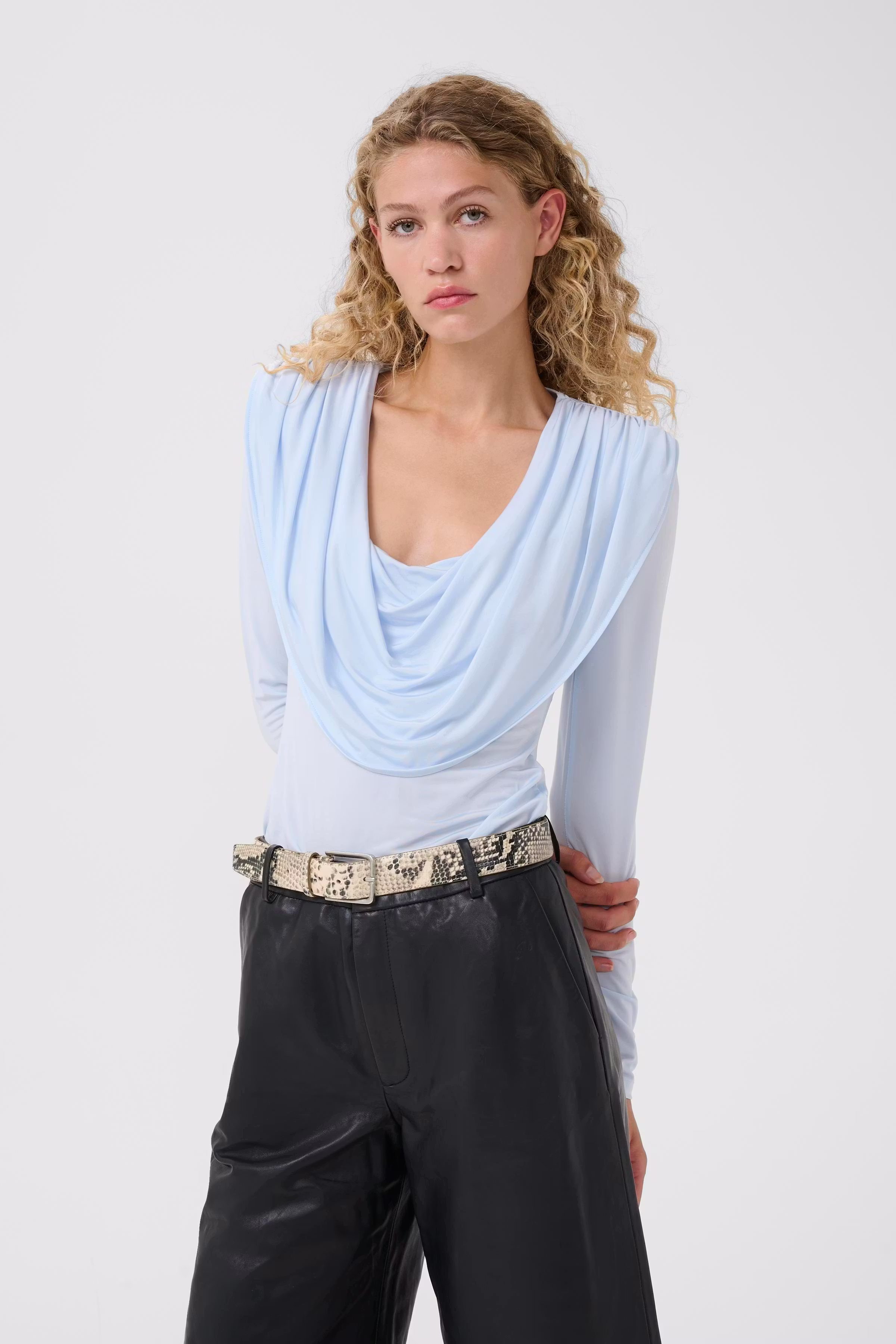 GZlaily Bluse LOOKBOOK FRONT 10910980-134016