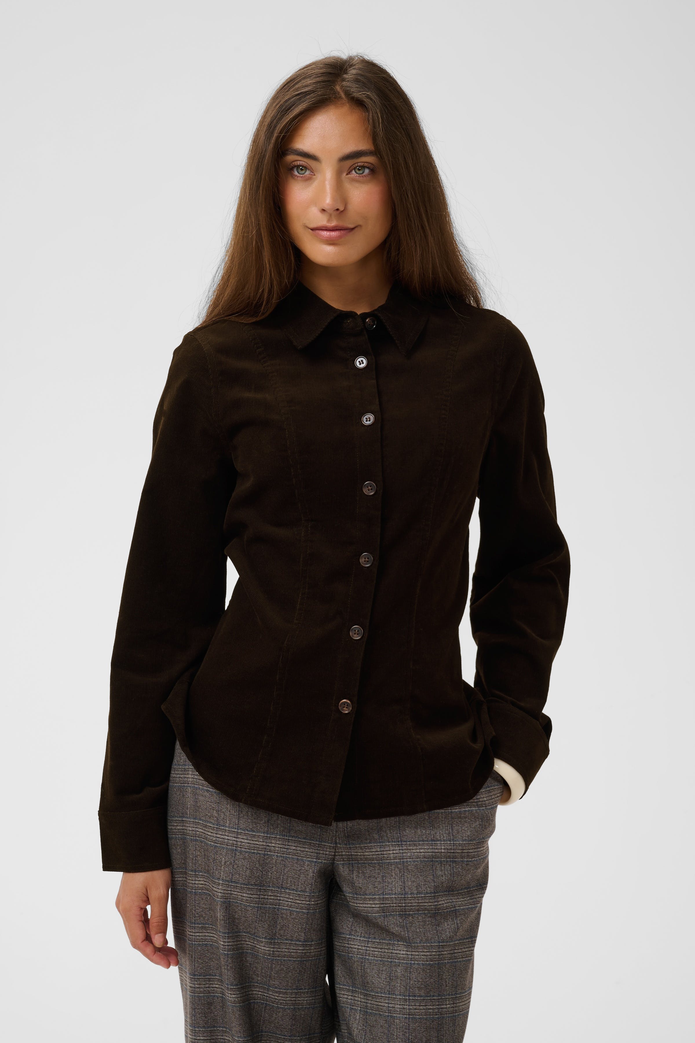 CUbetonia Hemd LOOKBOOK FRONT 50112810-190915