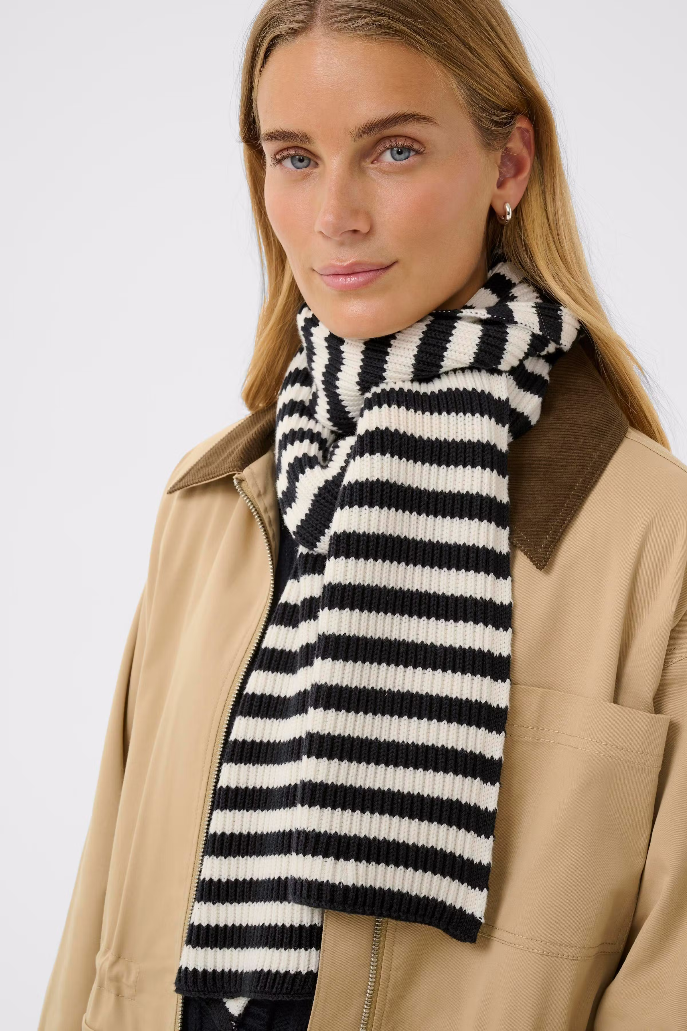 MarisaPW Tuch LOOKBOOK DETAIL 30310310-304570