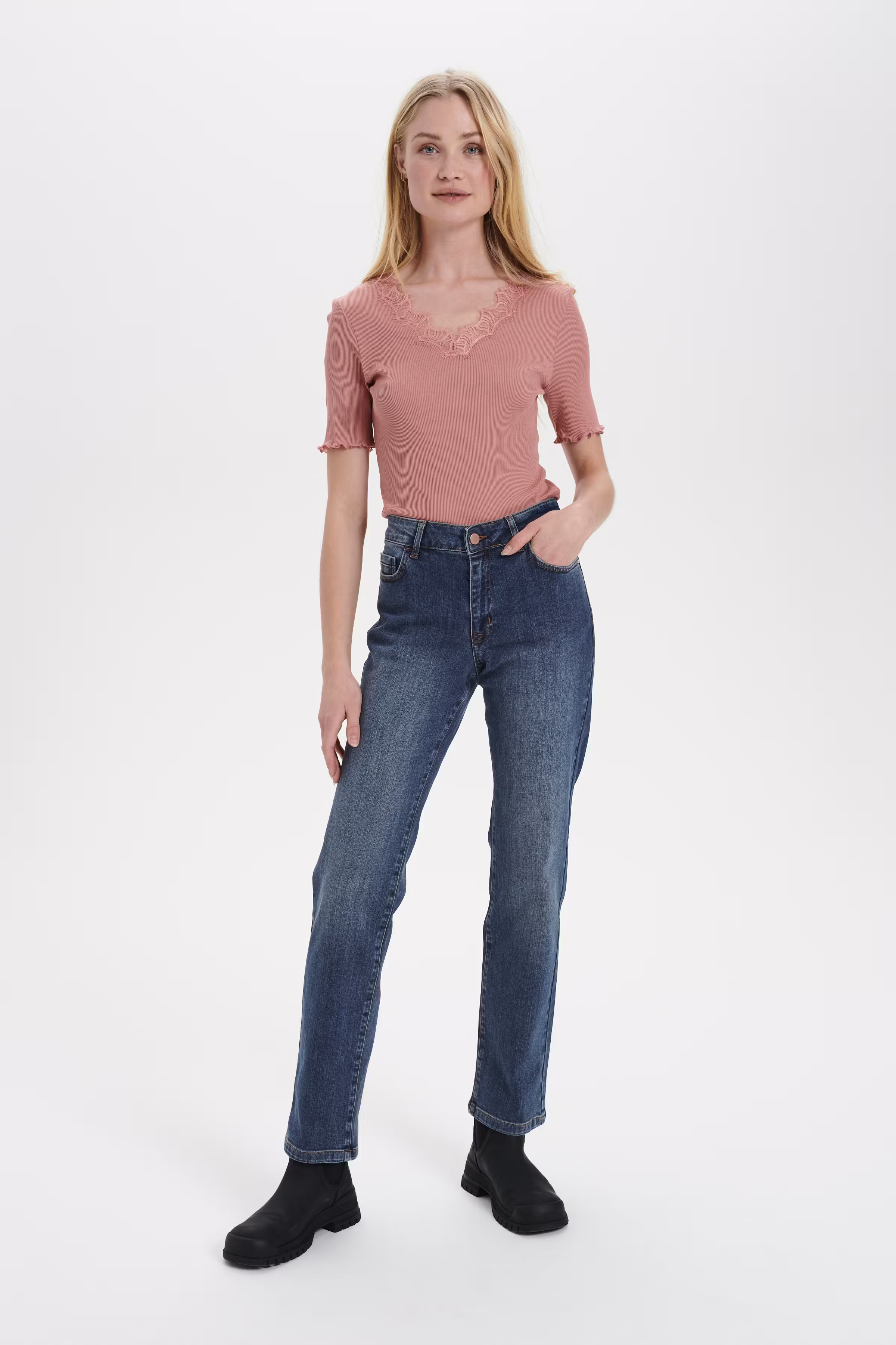 MollySZ Jeans LOOKBOOK FRONT 30510051-600104