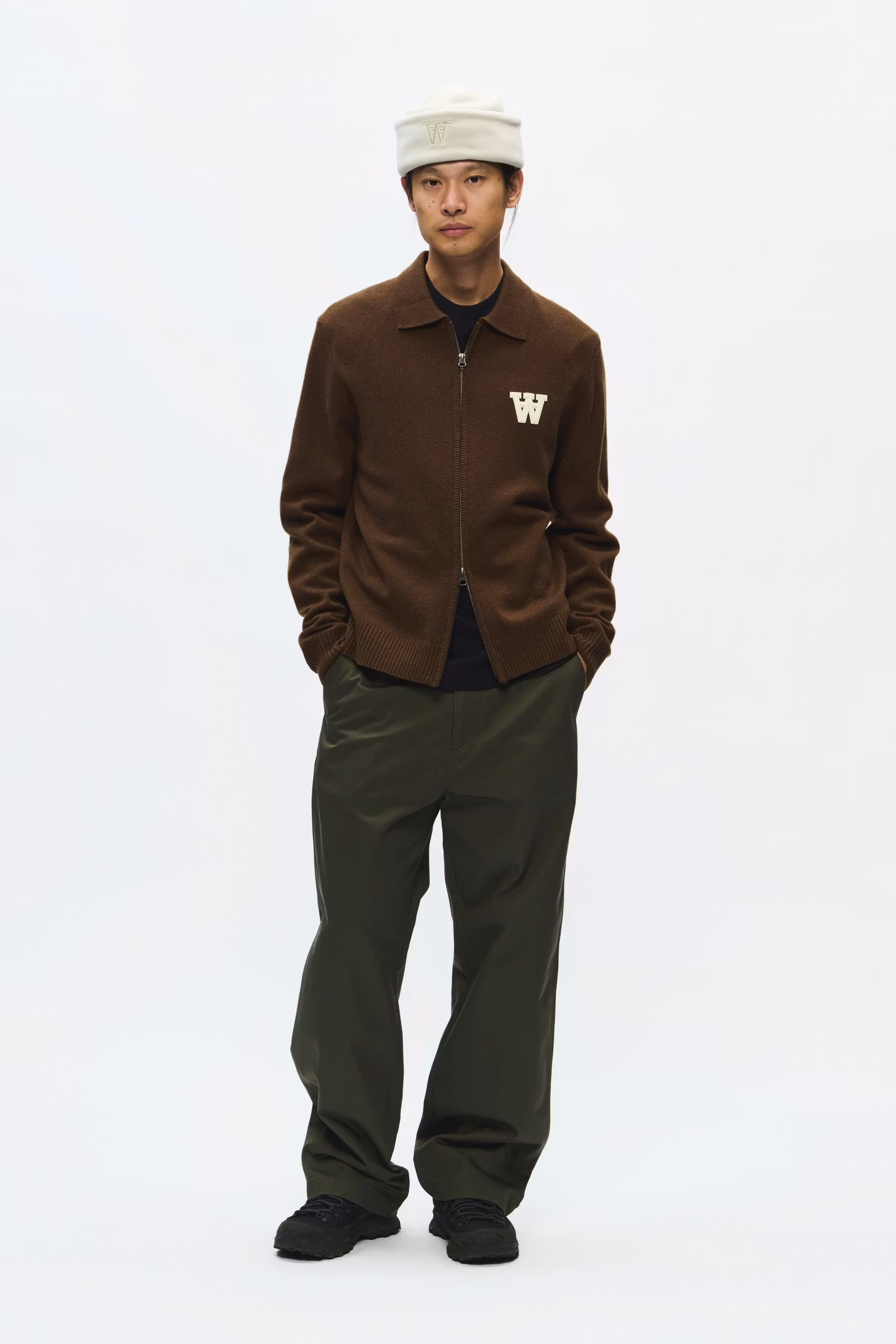 WWTay Cardigan LOOKBOOK FRONT 30252211-190815