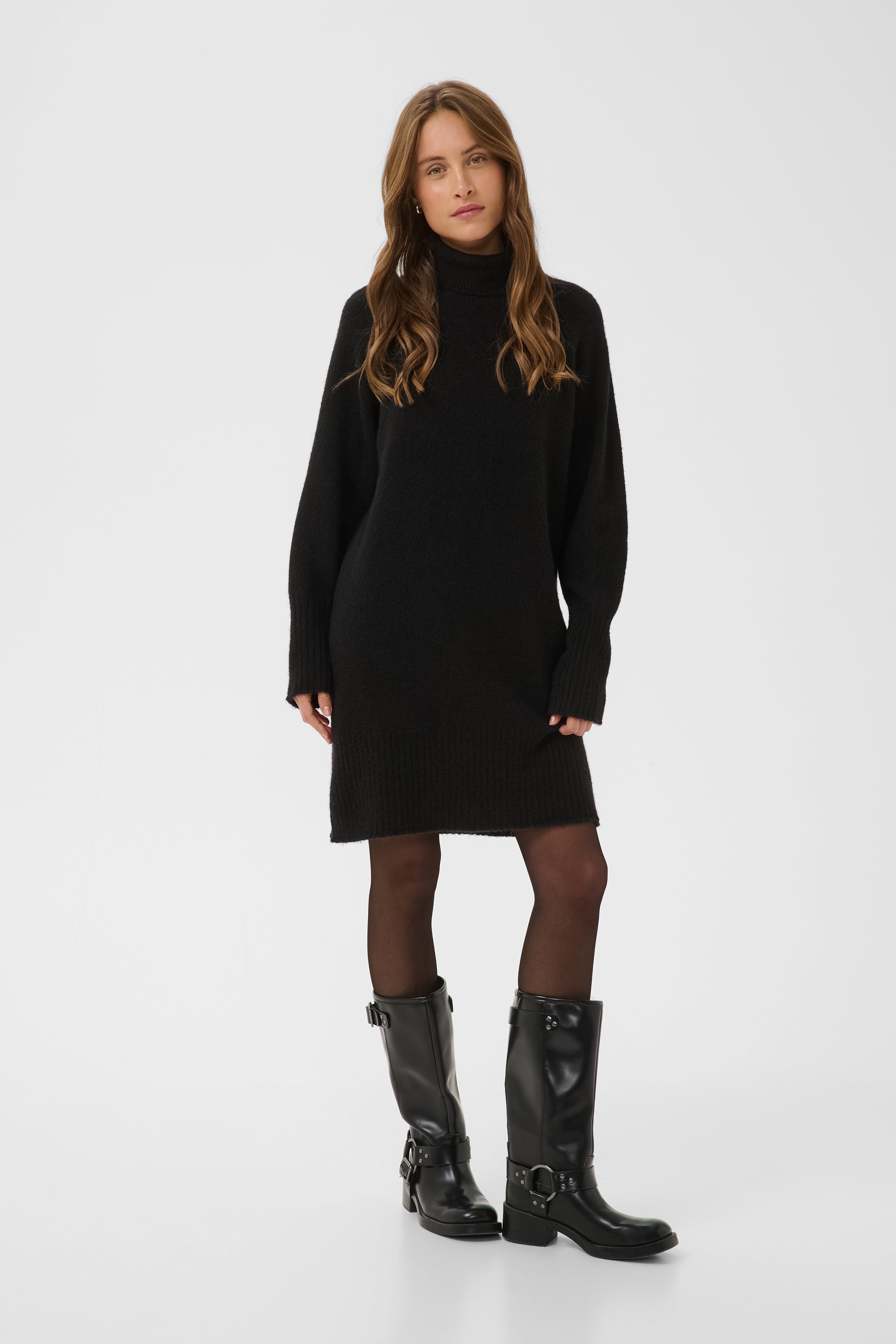 KAerin Jurk LOOKBOOK FRONT 10512580-100121