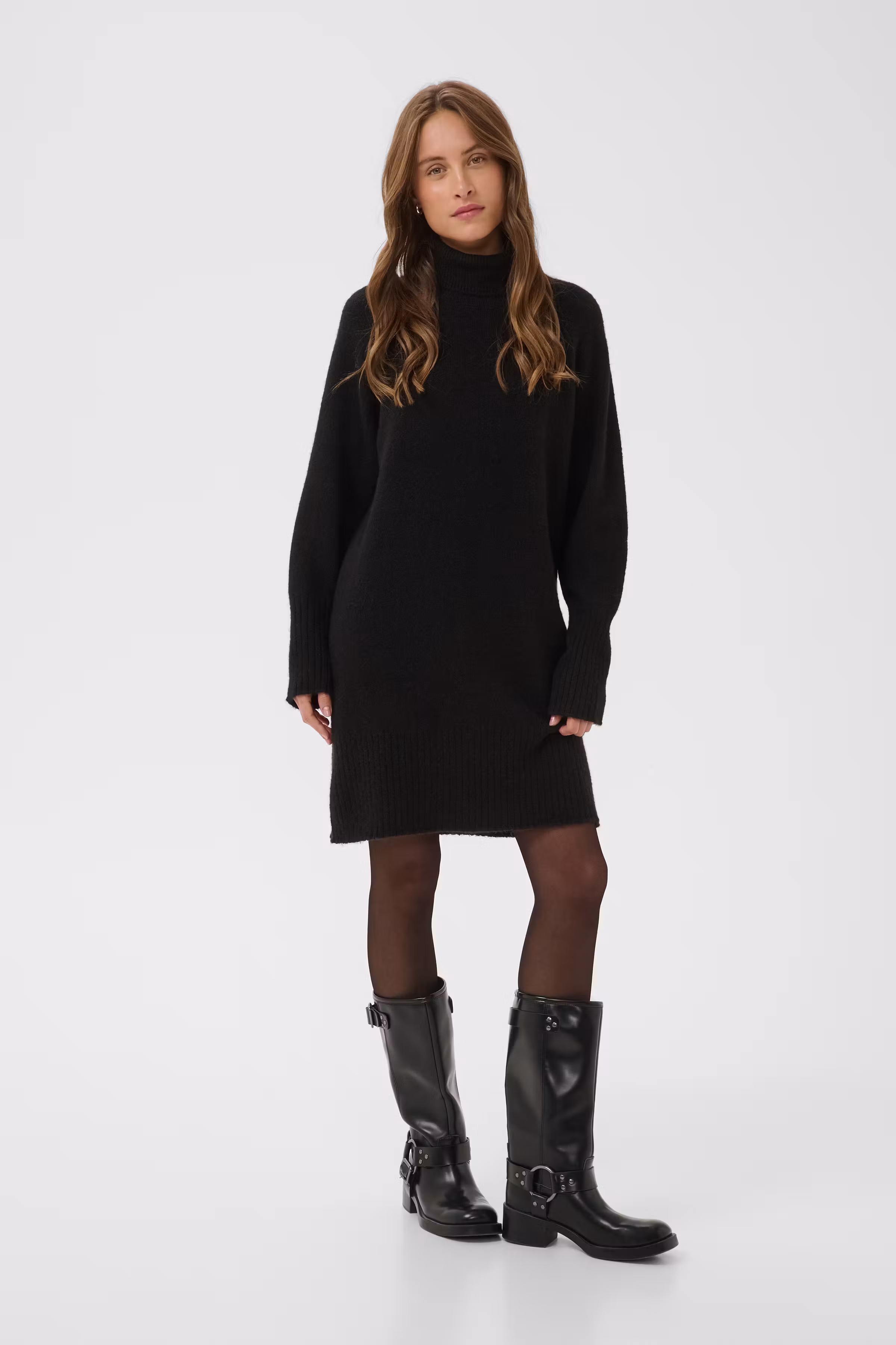KAerin Kjole LOOKBOOK FRONT 10512580-100121