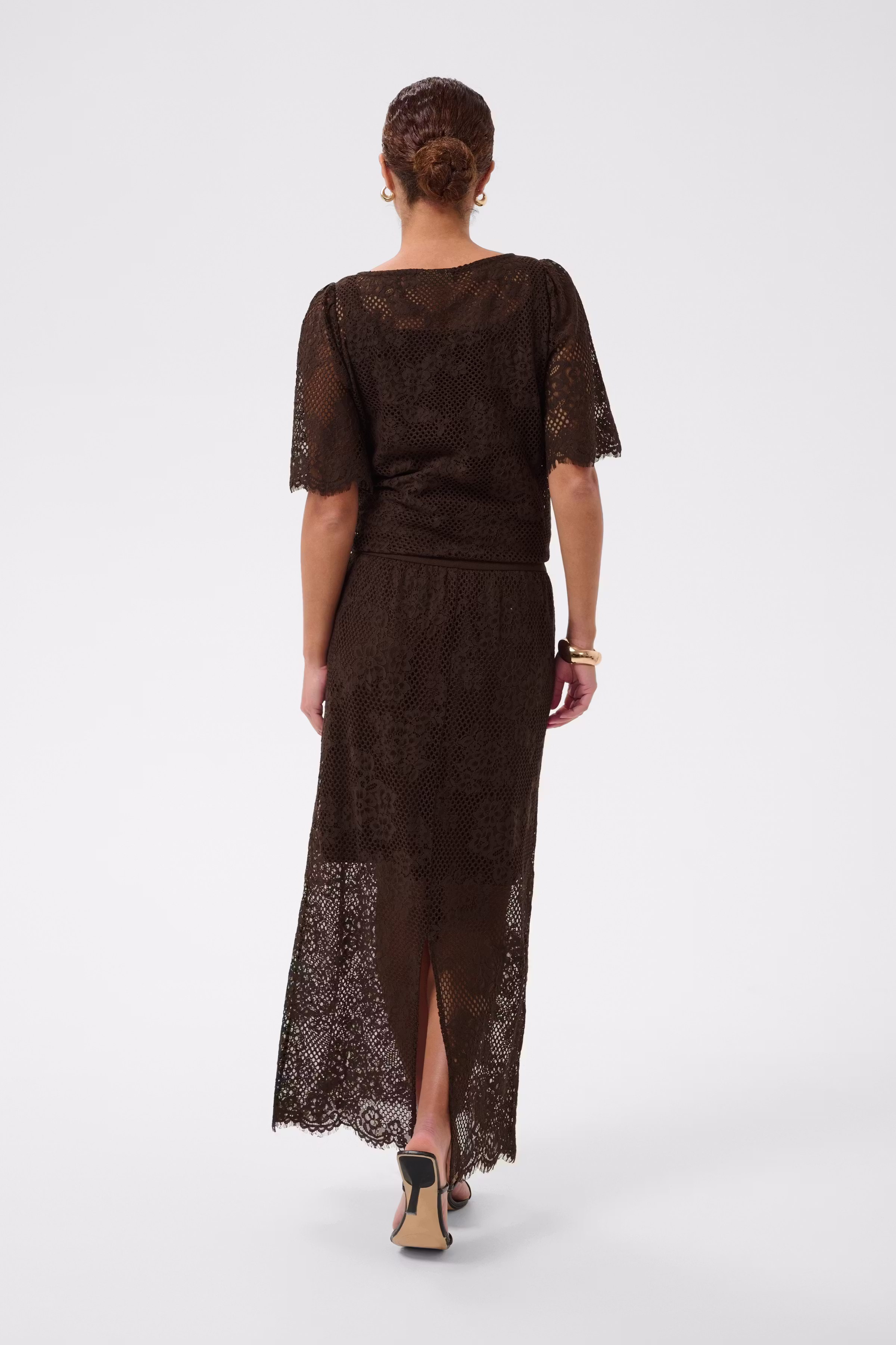 KAcornelia Skirt LOOKBOOK BACK 10511929-190915