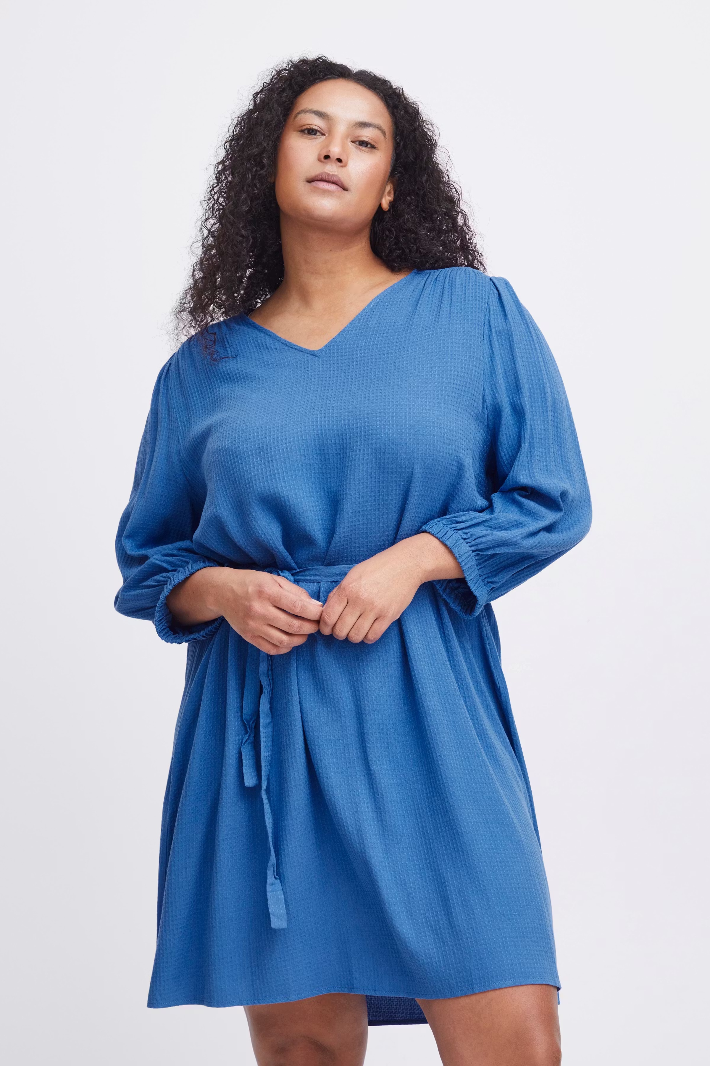 SWOLINE Kjole LOOKBOOK FRONT 20613761-194058