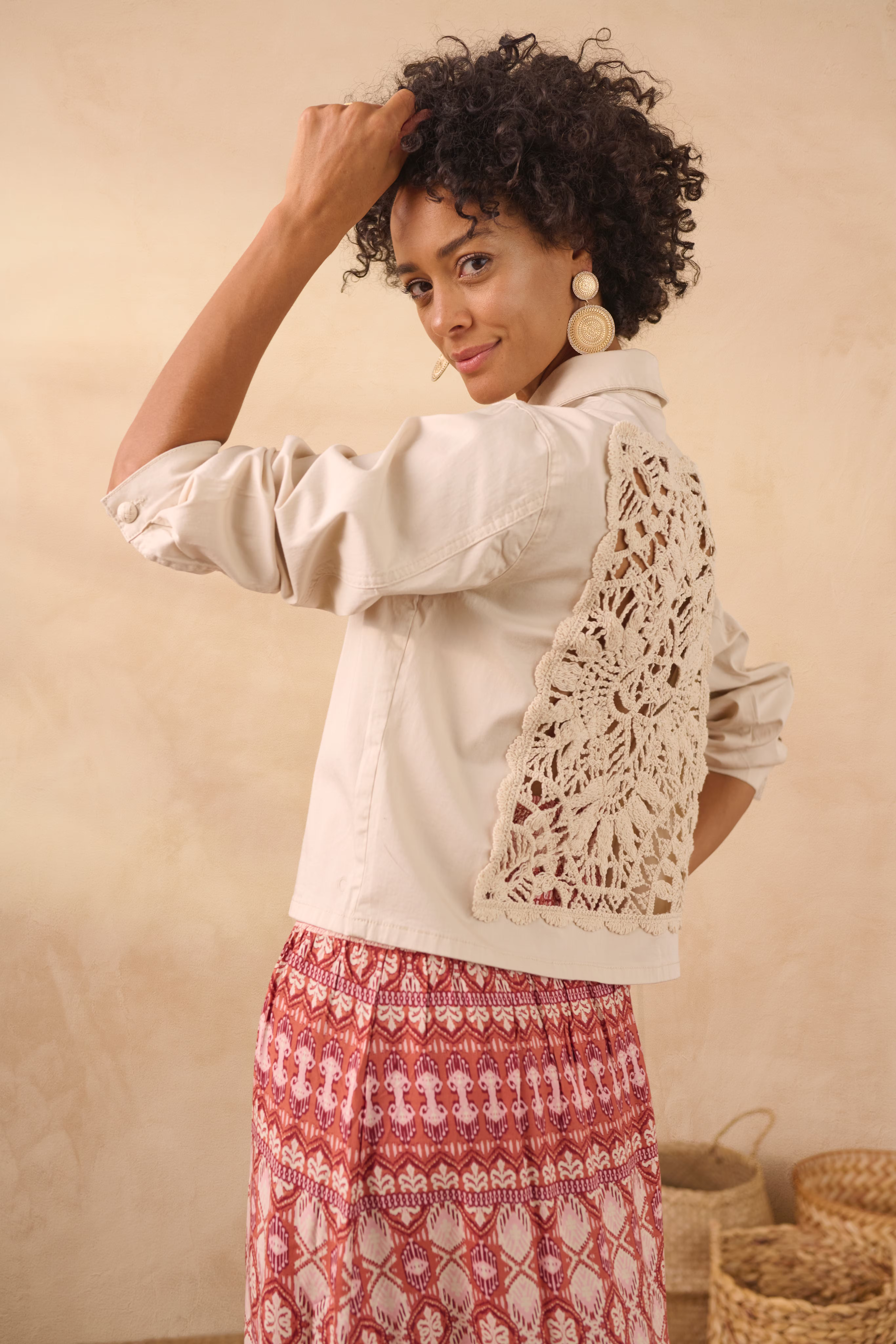 CRLorraine Jakke LOCATION NONE 10613667-130003