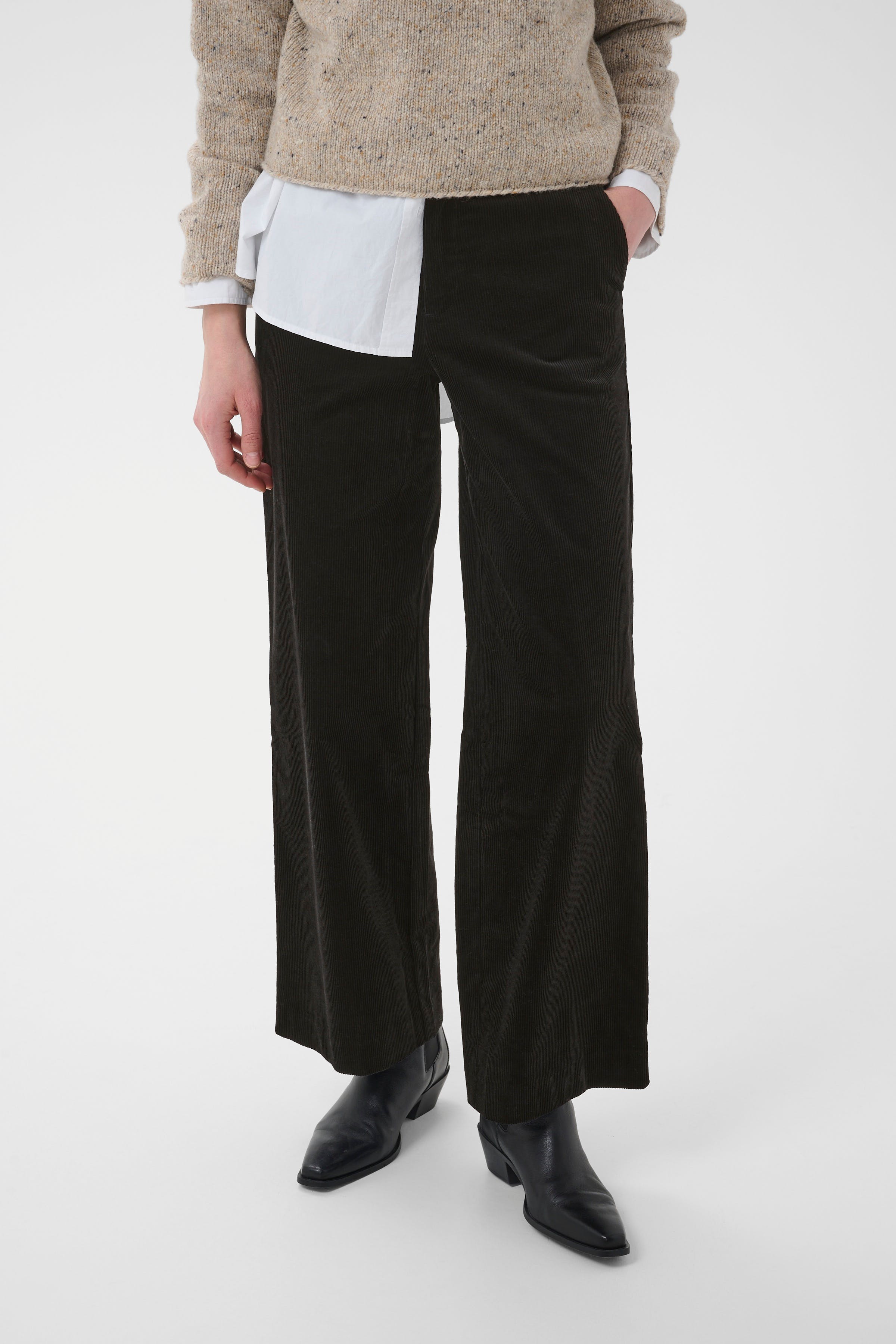 ColumbaPW Trousers LOOKBOOK FRONT 30310801-194008