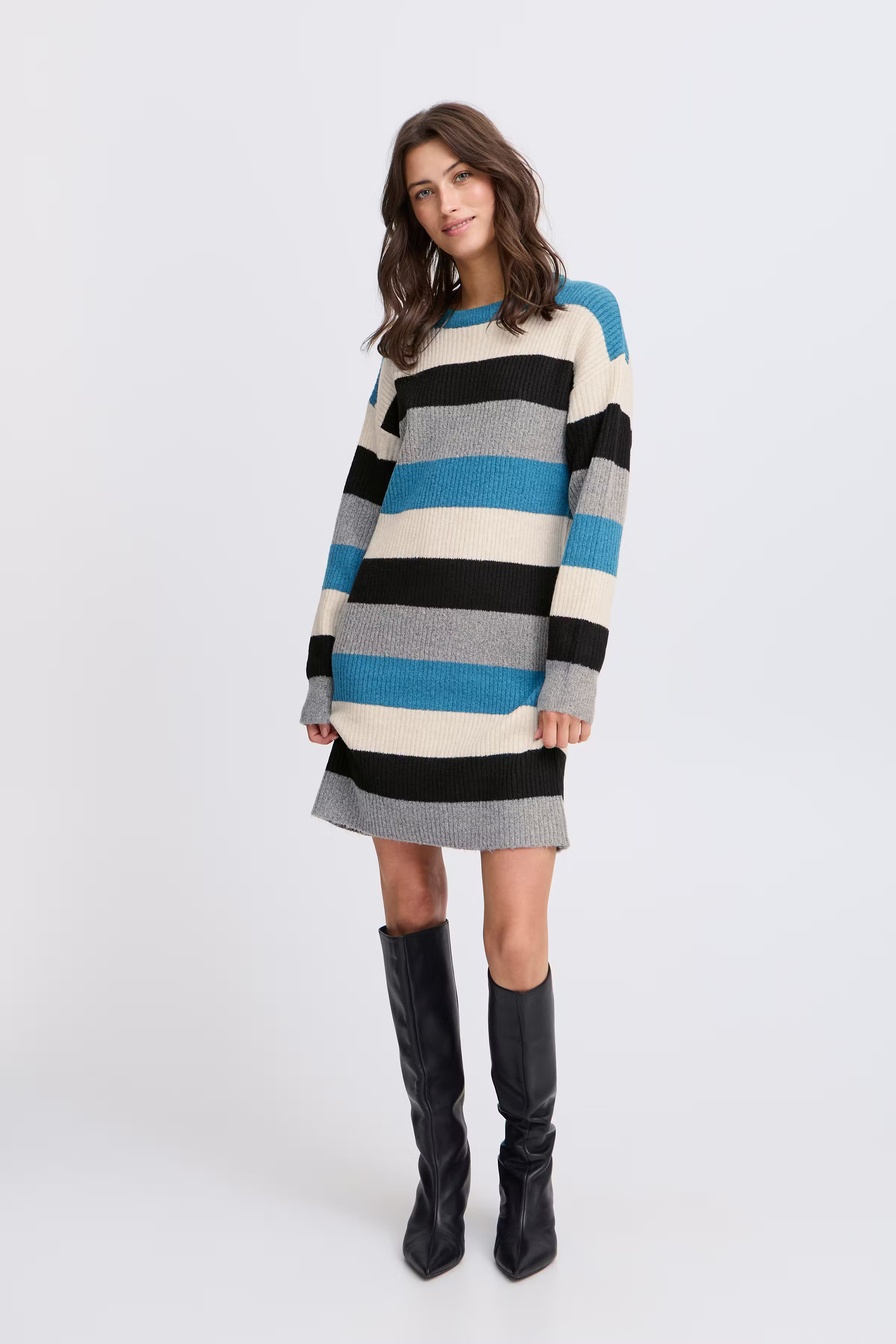 BYONEMA Kjole LOOKBOOK FRONT 20813901-203638