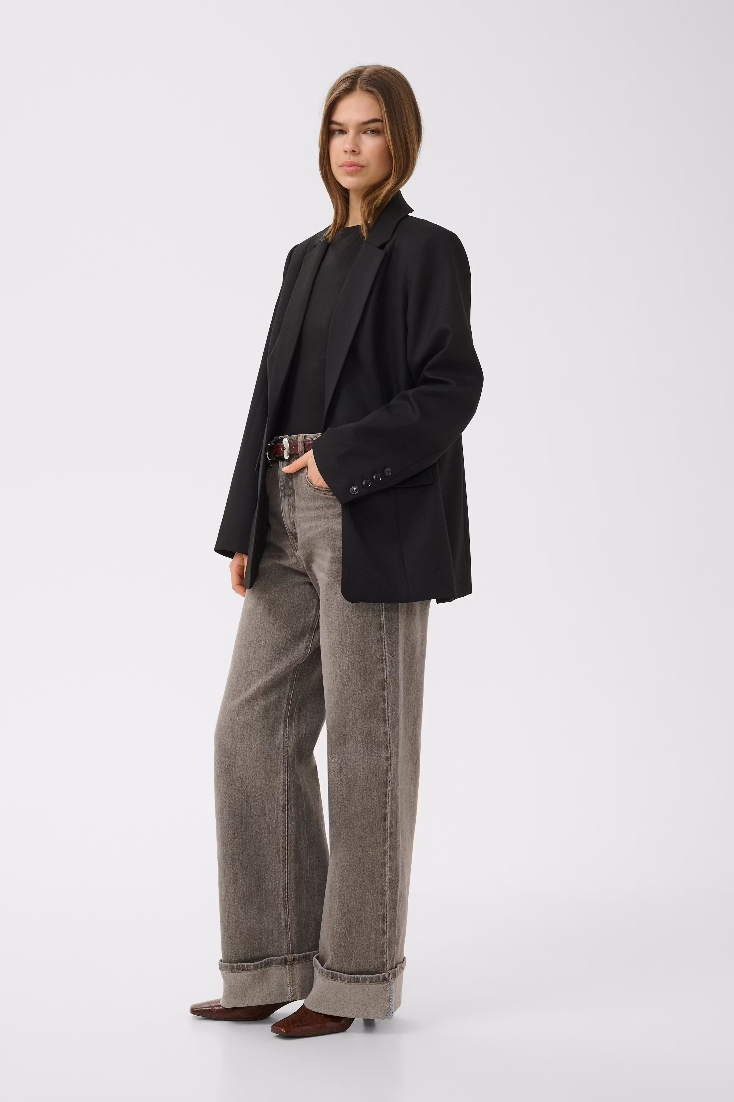 GZpaula Blazer LOOKBOOK FRONT 10910914-100017