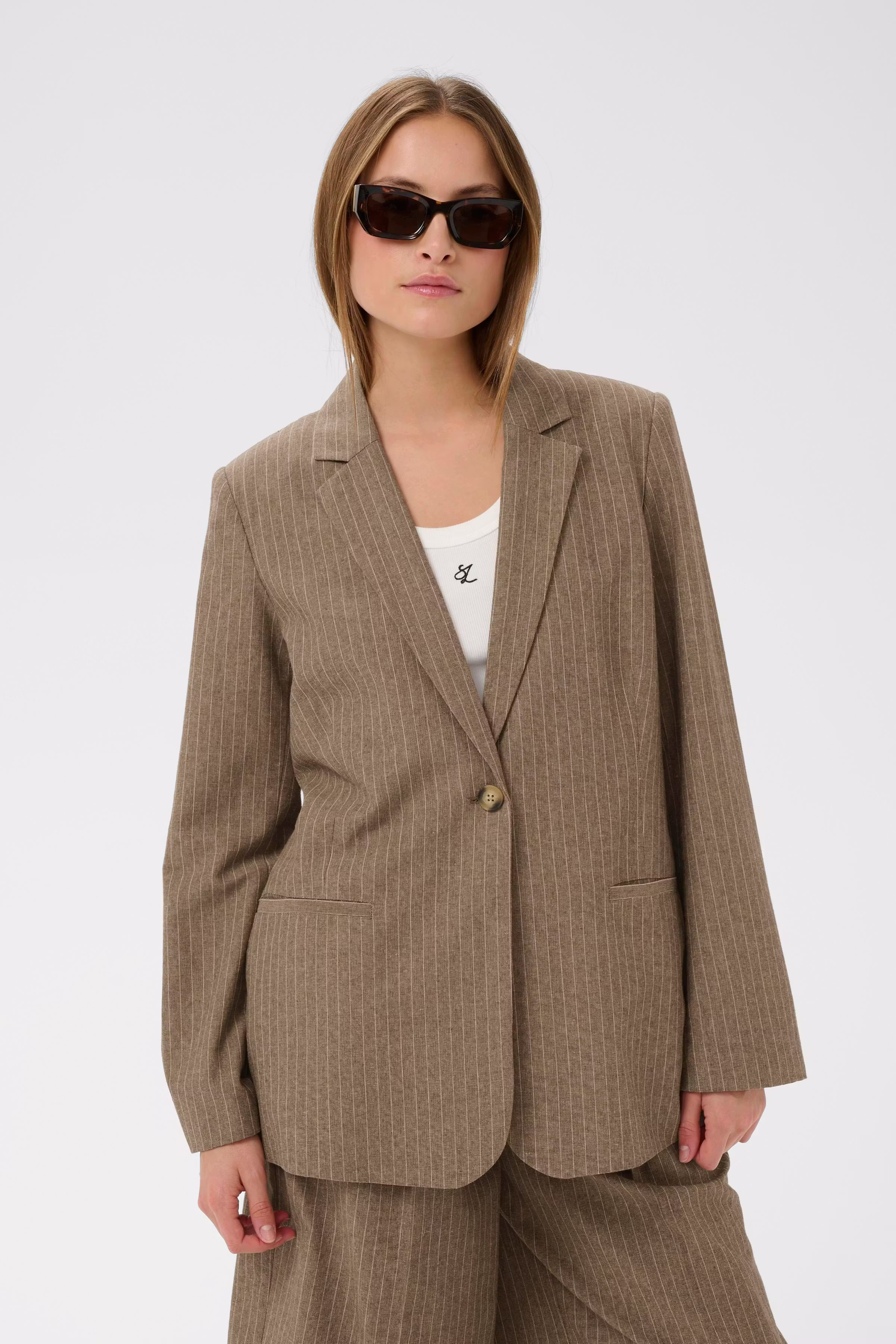 SLGinevra Blazer LOOKBOOK FRONT 30408972-304684