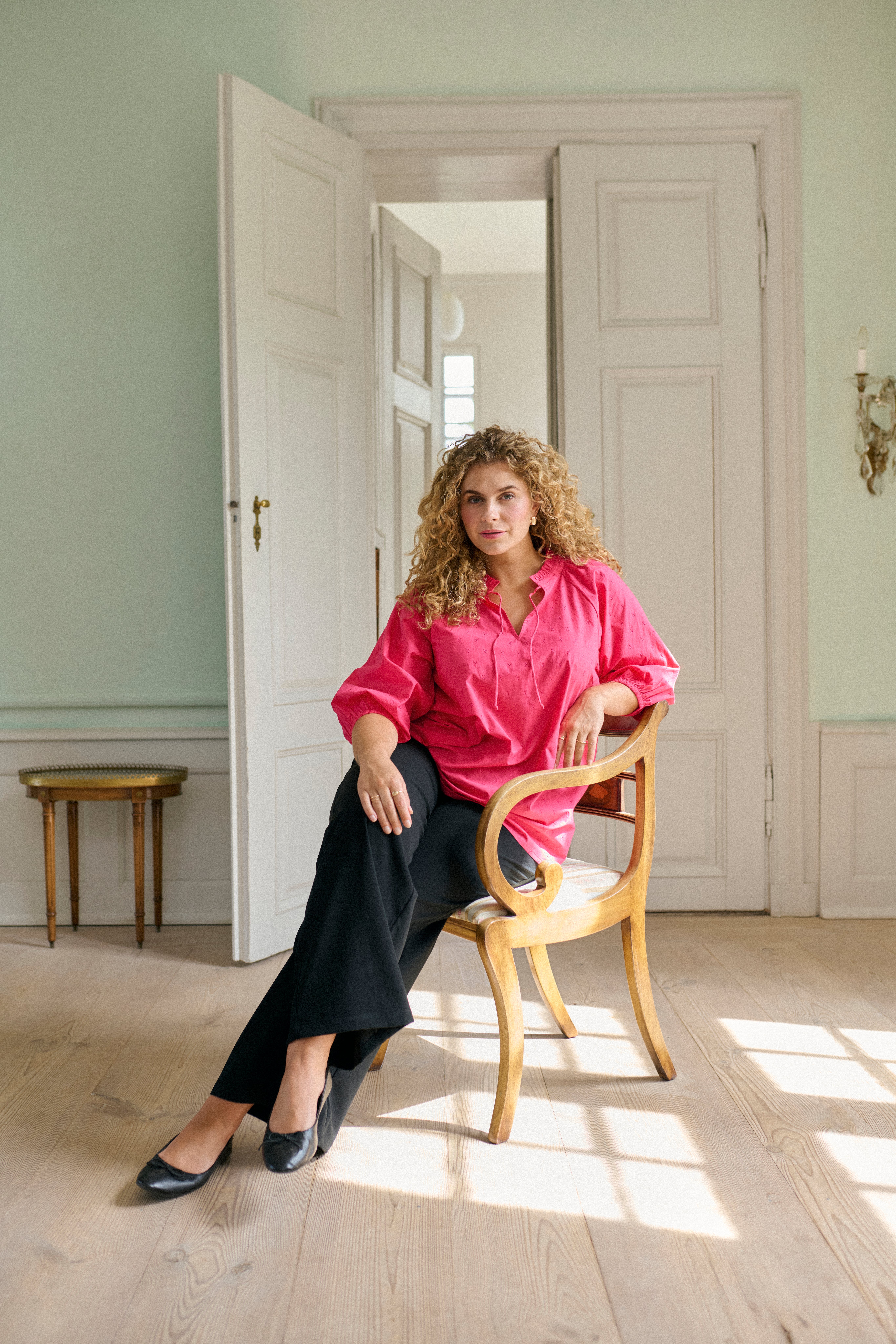 KClulla Blouse LOCATION NONE 10583009-107292