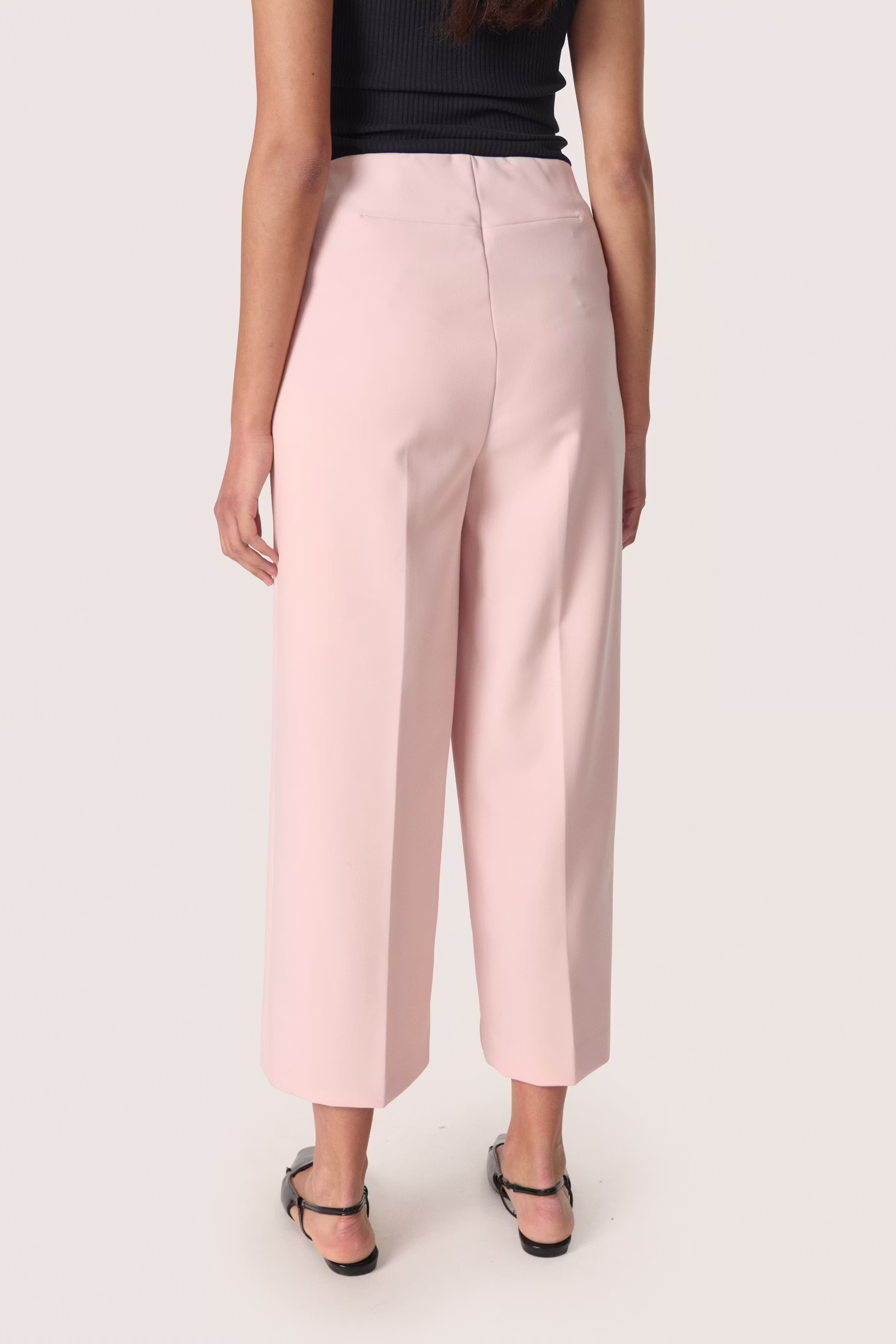 SLCorinne Cropped Broek LOOKBOOK BACK 30407013-141309