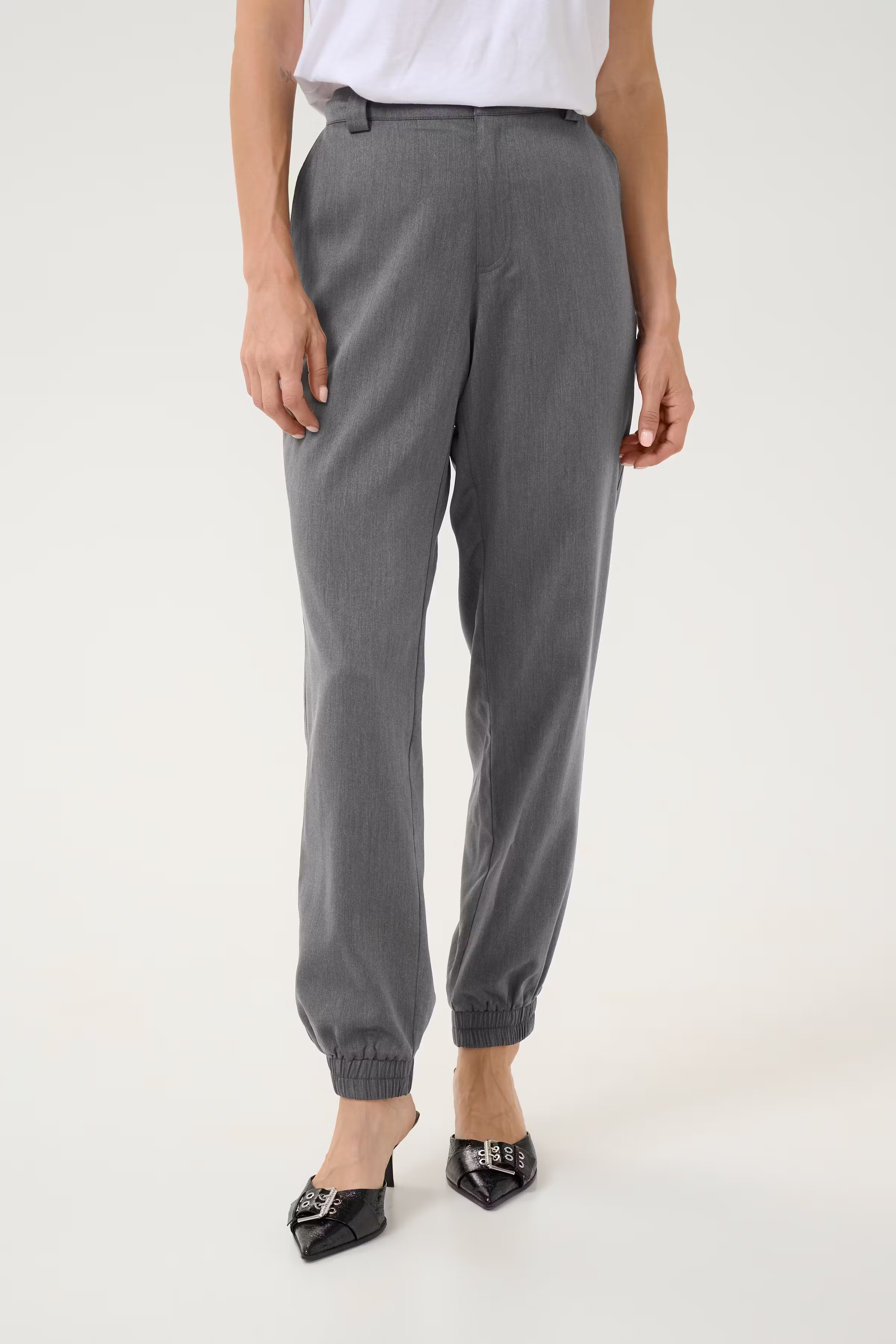 BPolga Hose LOOKBOOK FRONT 10590775-100125B