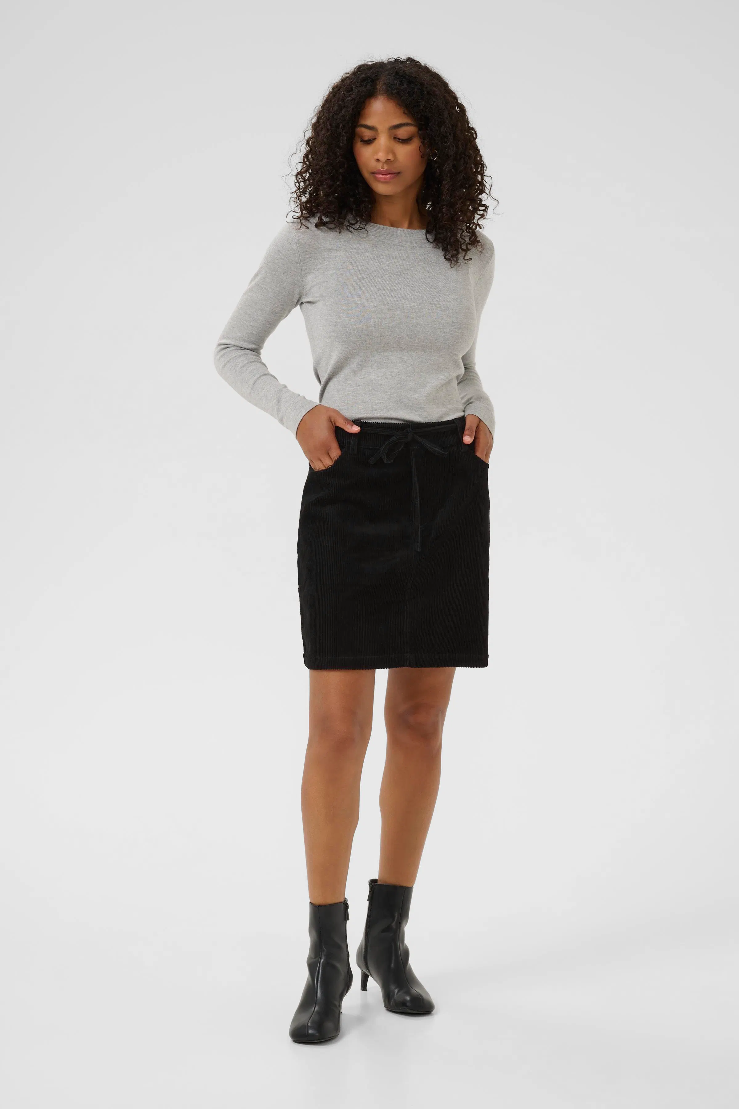 KAkerstin Skjørt LOOKBOOK FRONT 10510586-100121